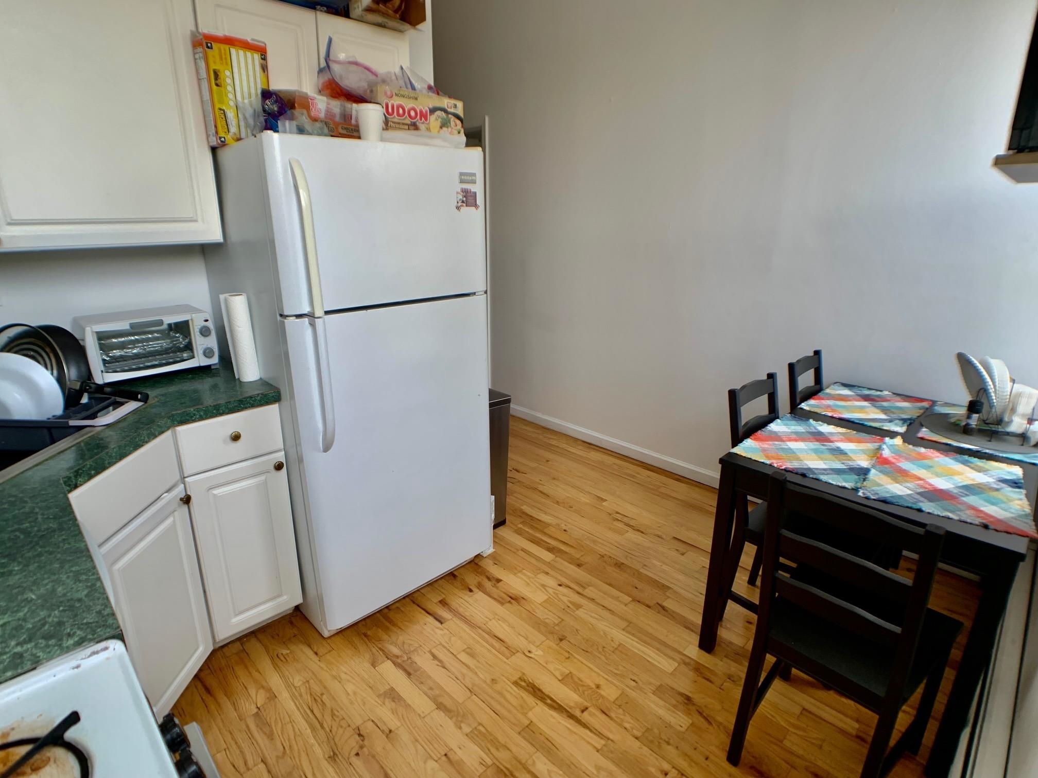 912 WASHINGTON ST Unit: 3