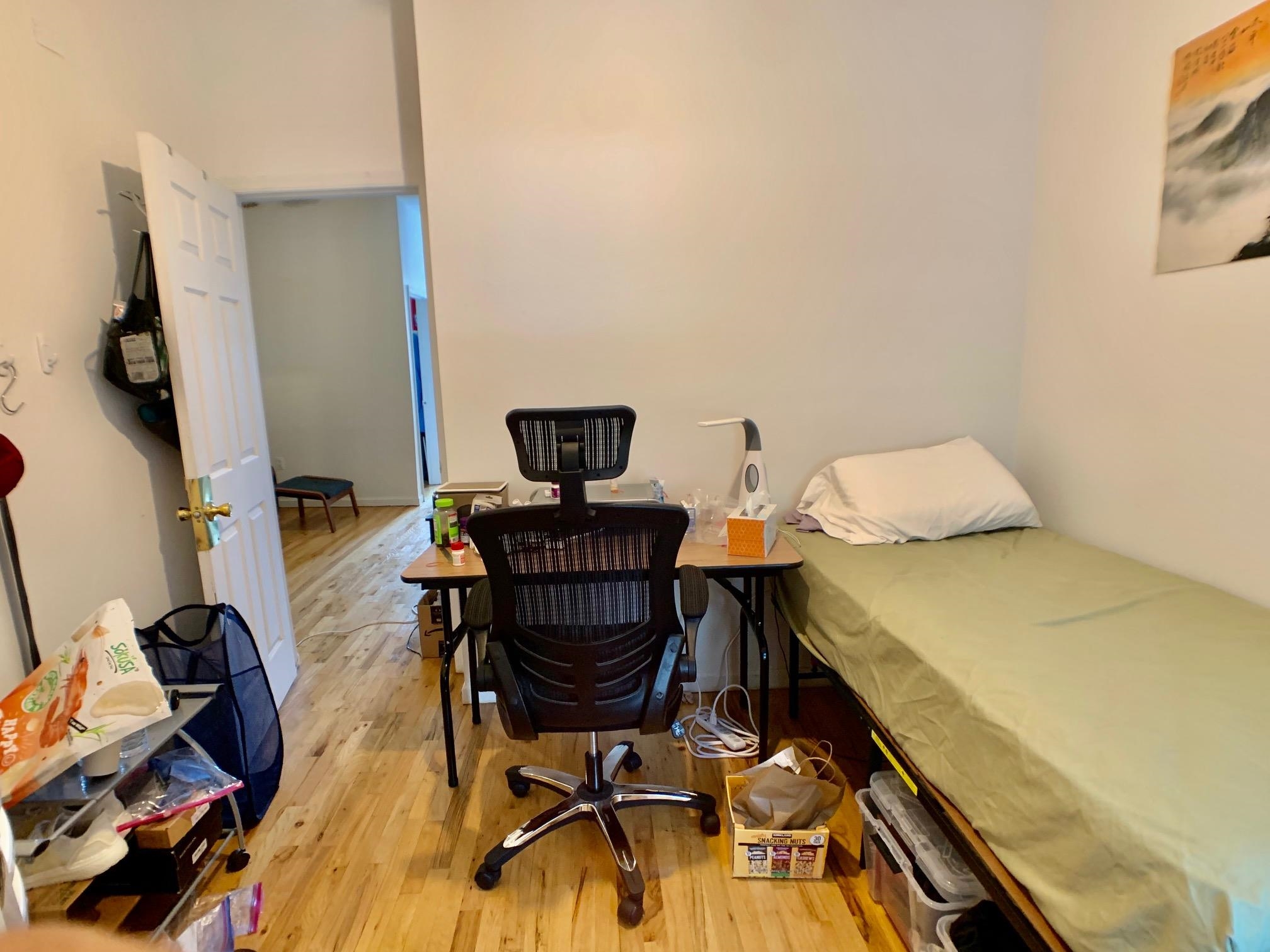 912 WASHINGTON ST Unit: 3