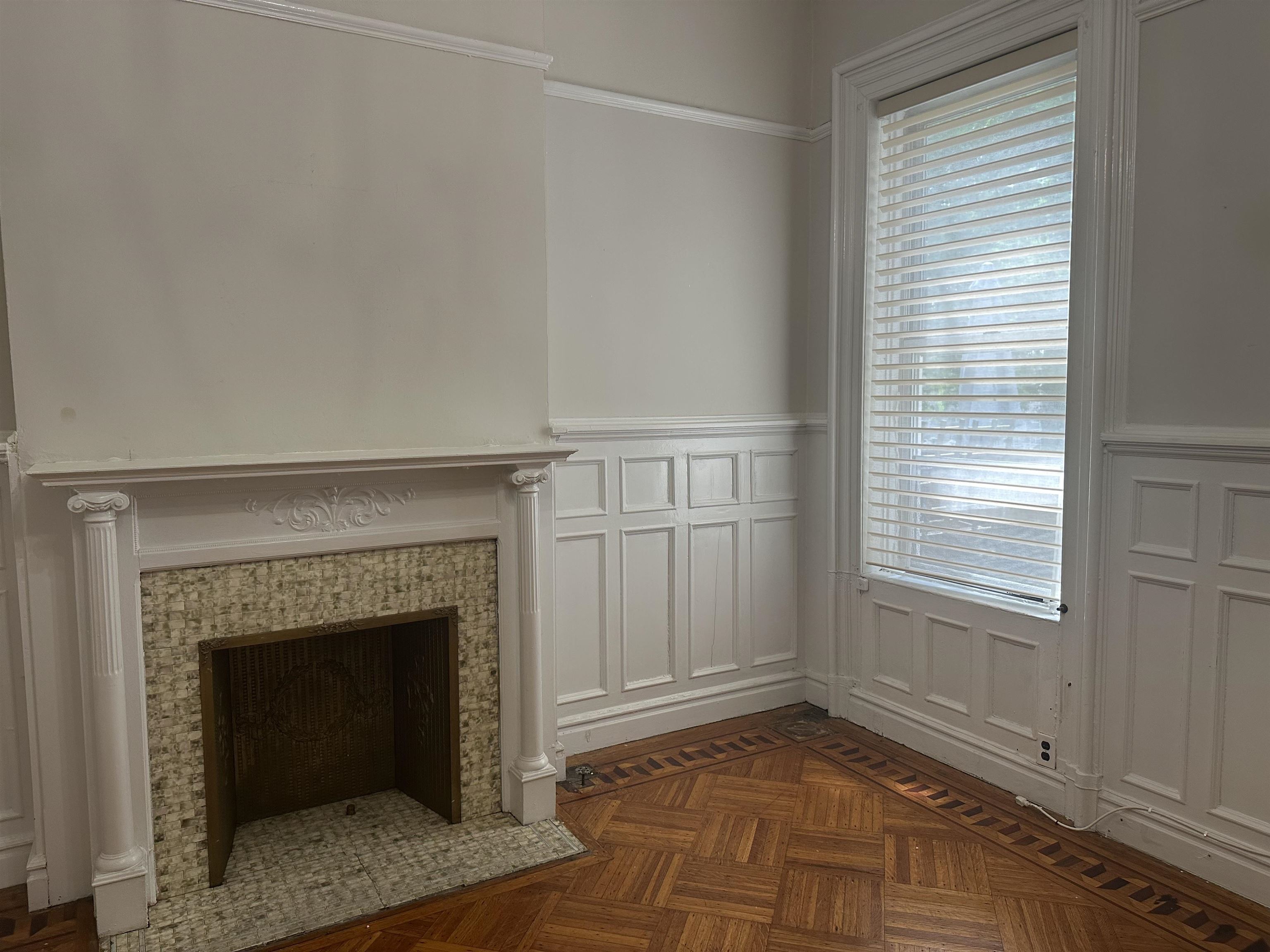 710 HUDSON ST Unit: 2