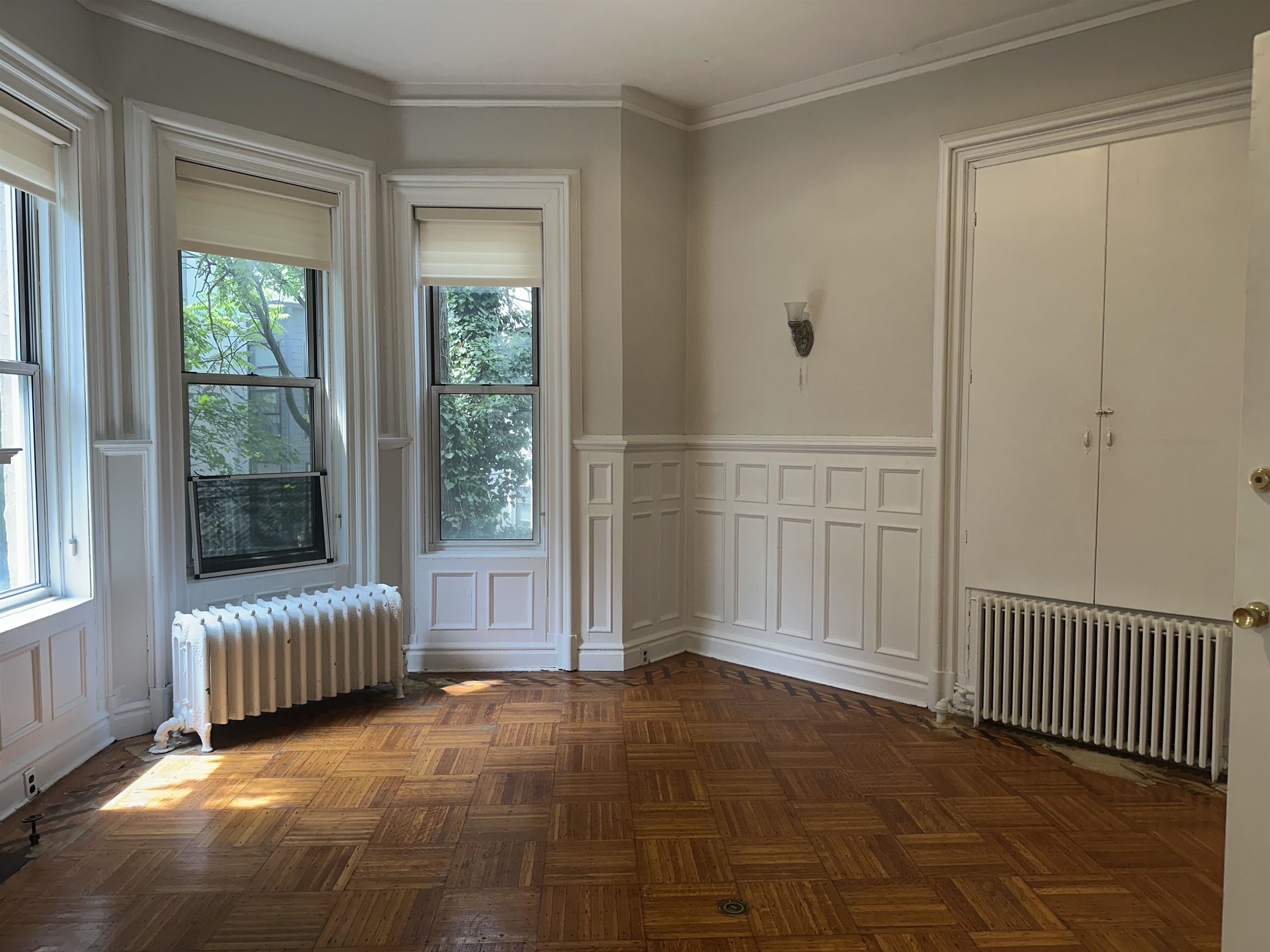 710 HUDSON ST Unit: 2