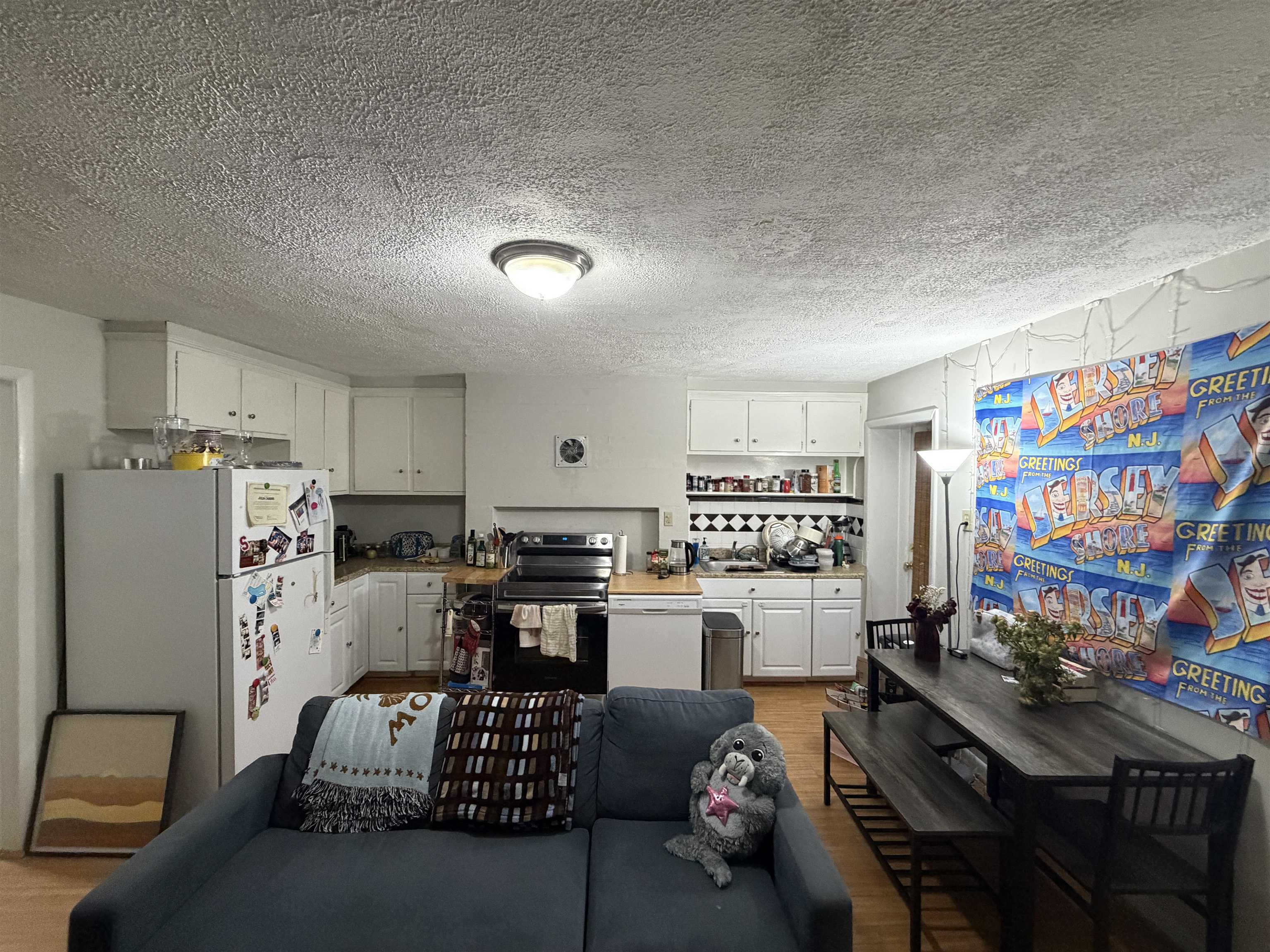 710 HUDSON ST Unit: 1