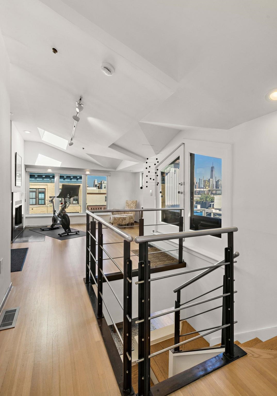 80 BLOOMFIELD ST Unit: 6A