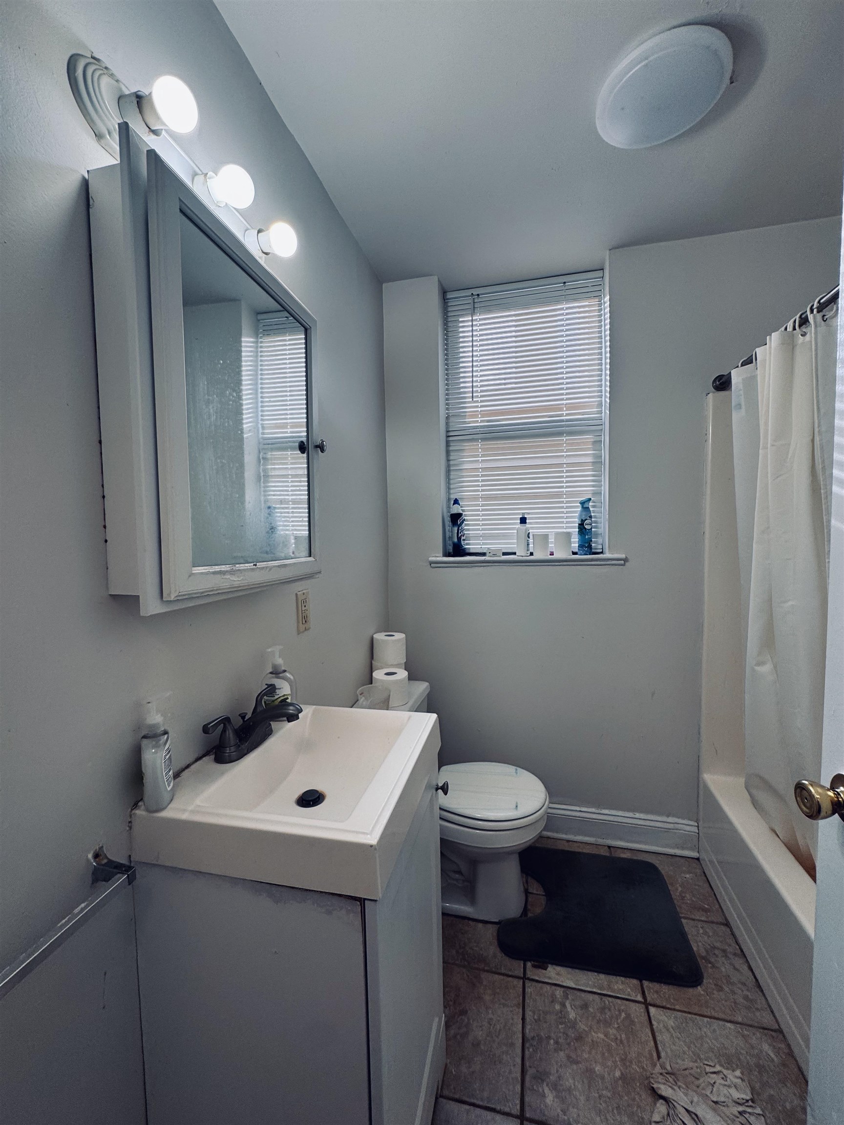 144 VIRGINIA AVE Unit: 302