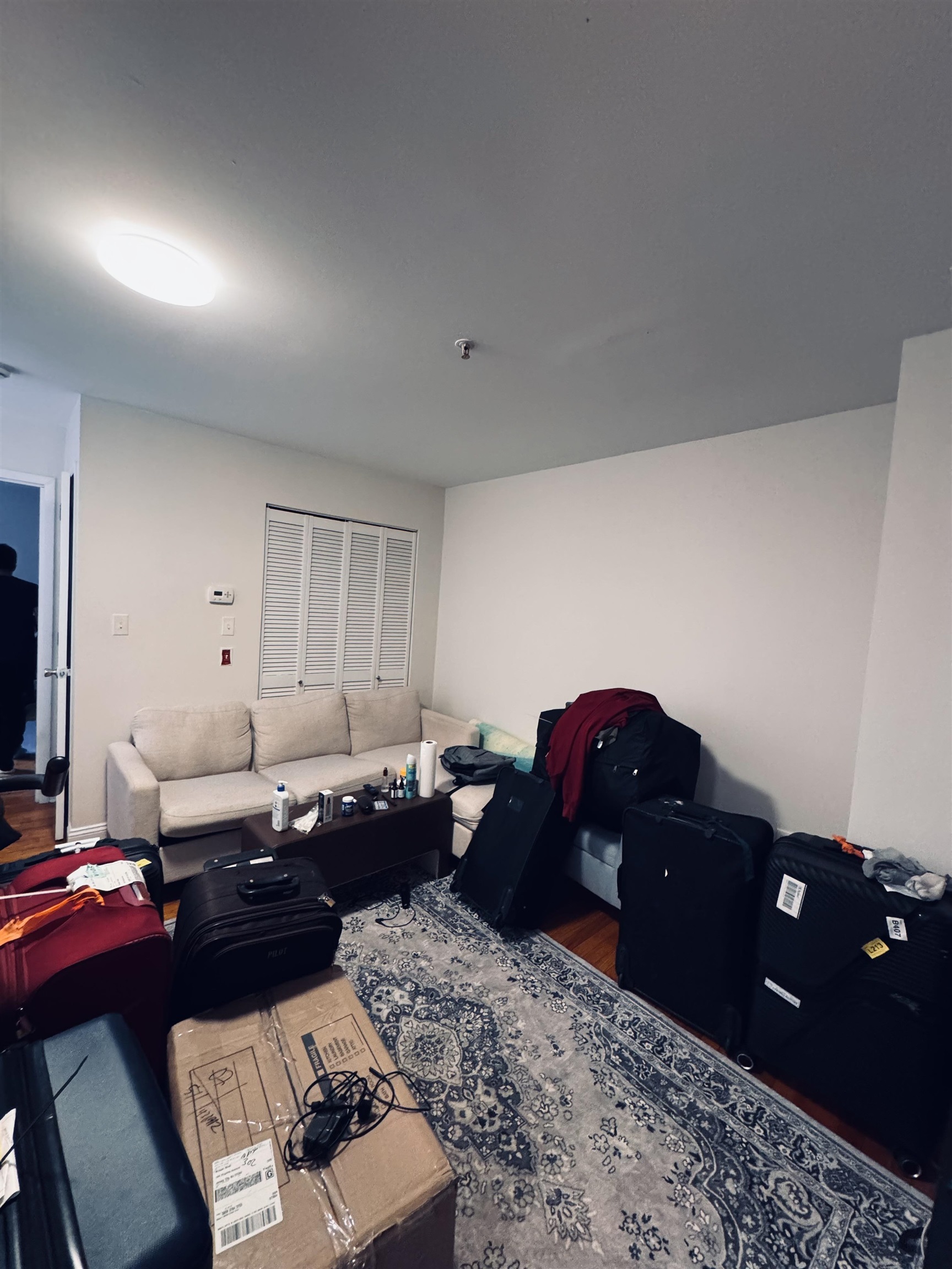 144 VIRGINIA AVE Unit: 302