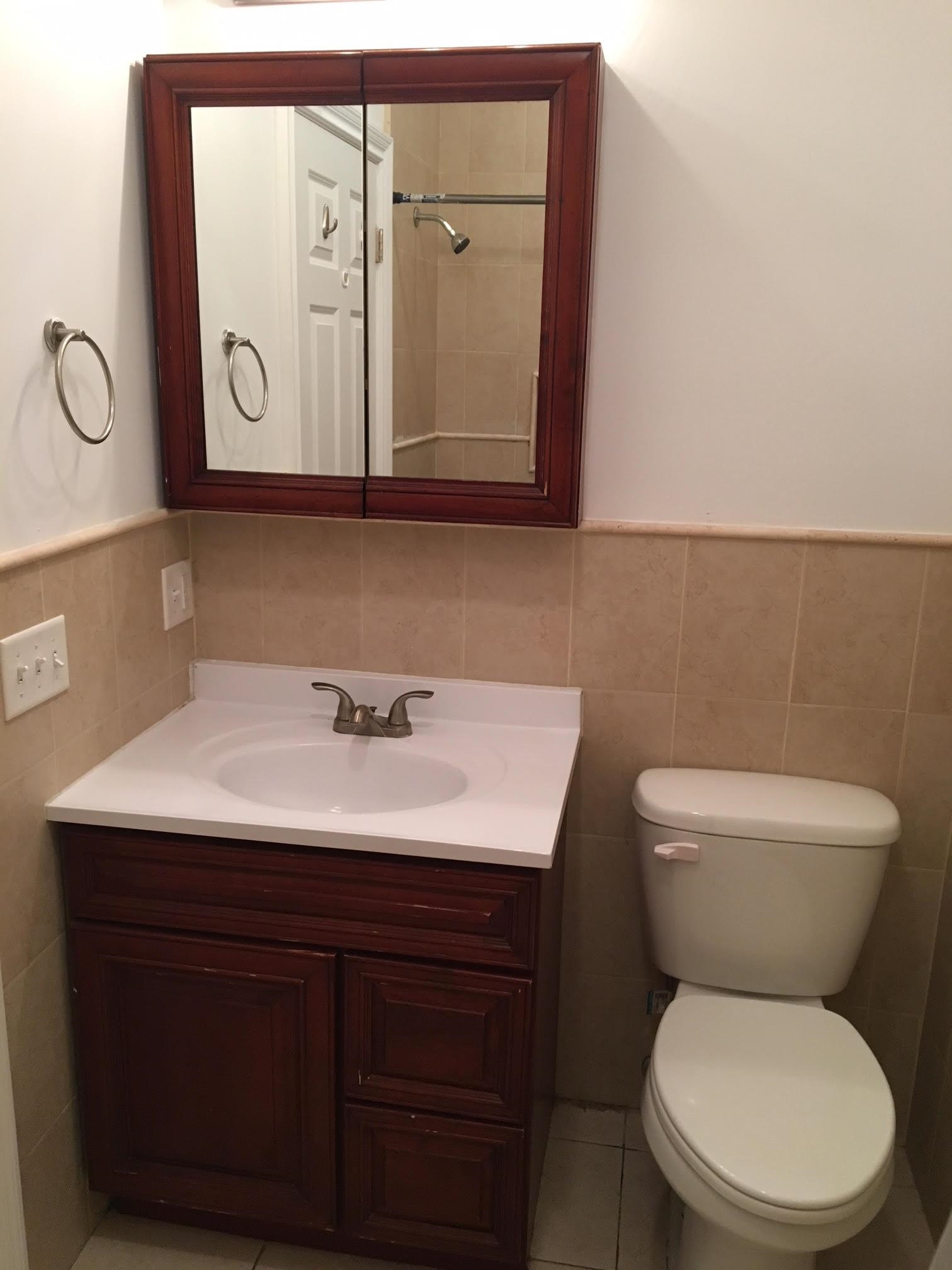 28 LEONARD ST Unit: 2