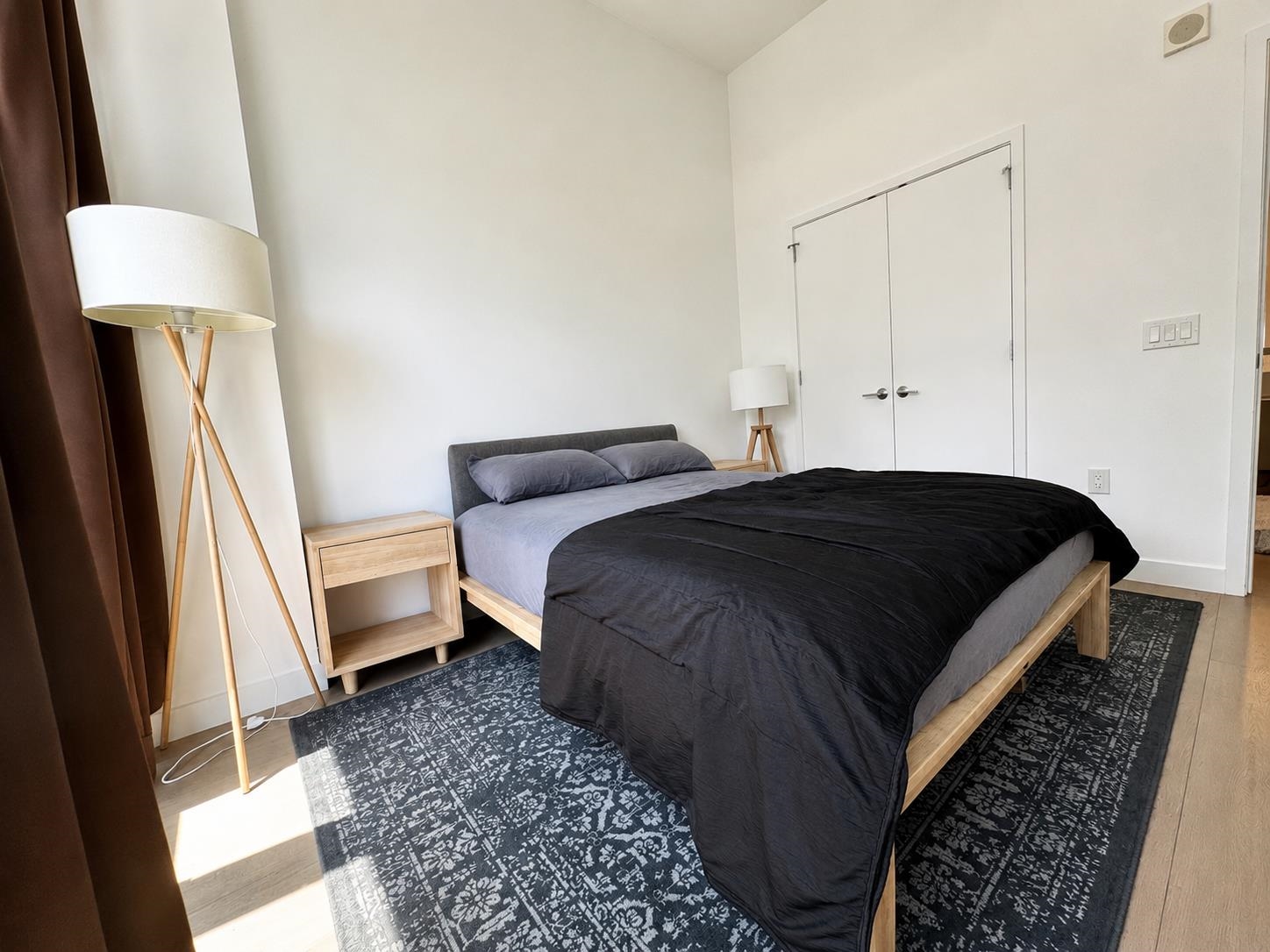 75 PARK LANE SOUTH Unit: 423