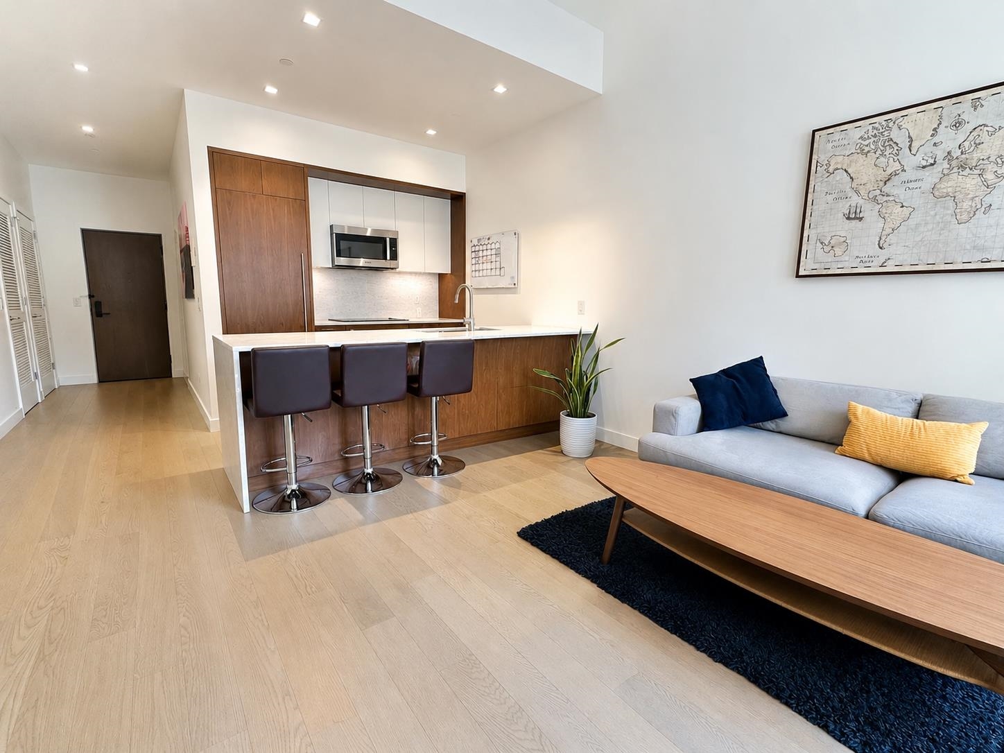 75 PARK LANE SOUTH Unit: 423