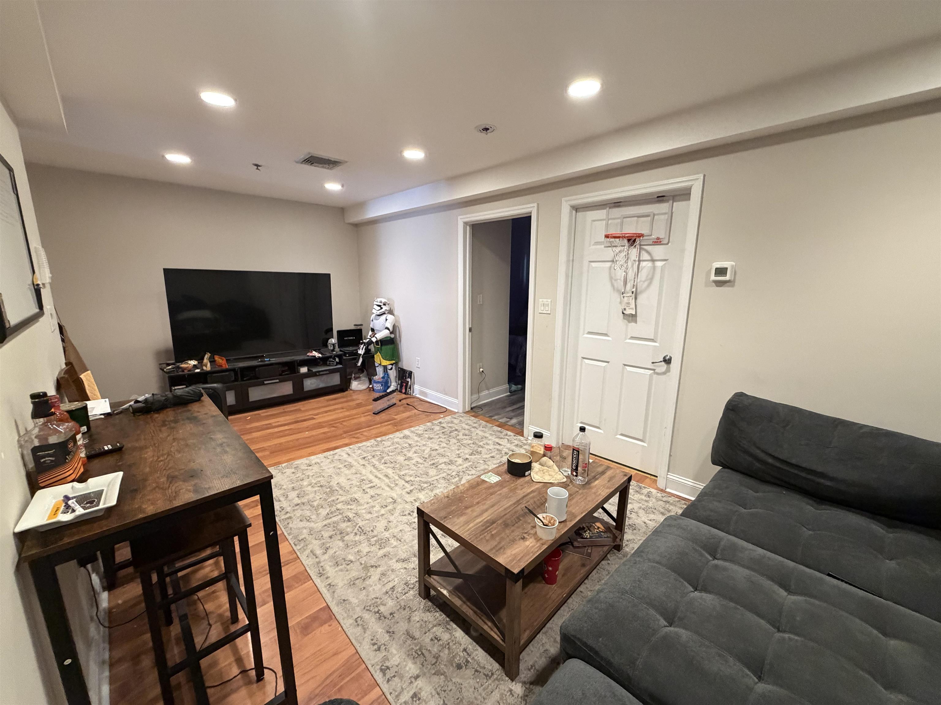 91 MADISON ST Unit: 2