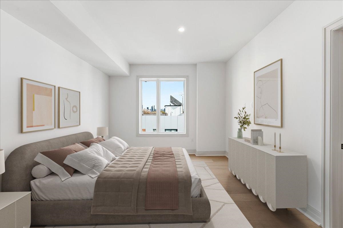 921 MADISON ST Unit: 505