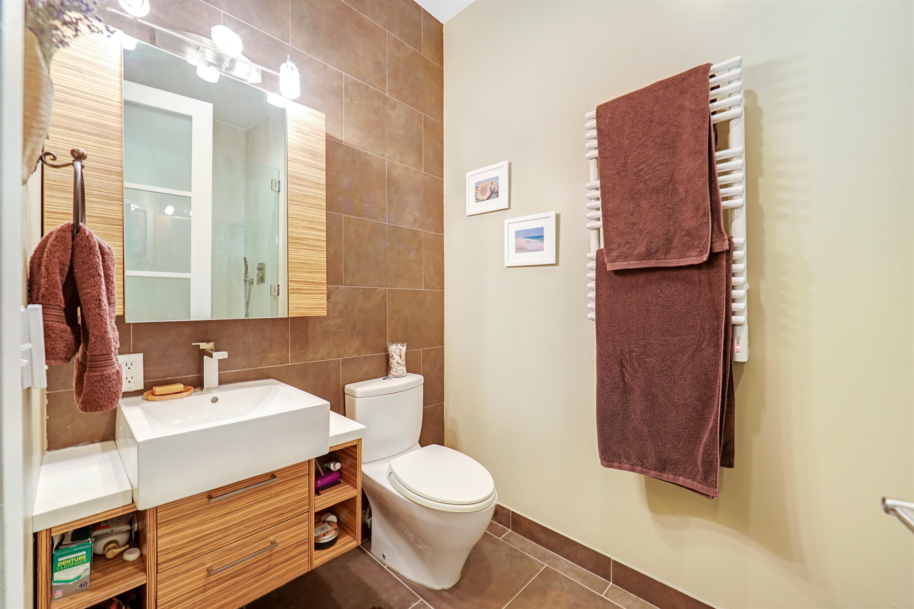650 MONTGOMERY ST Unit: 403