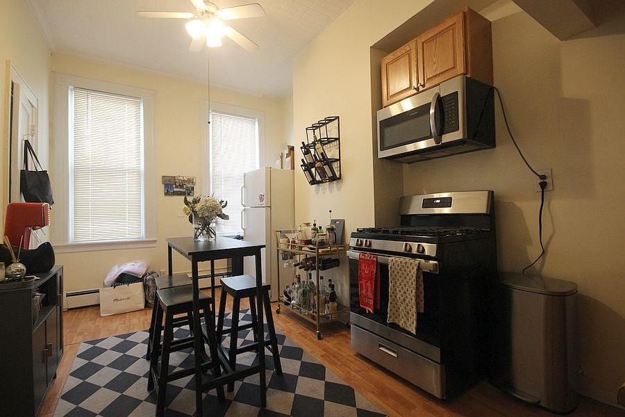 526 ADAMS ST Unit: 1N