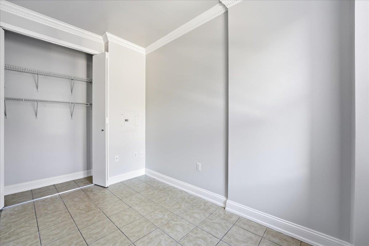 3-5 POTTER PL Unit: 5B