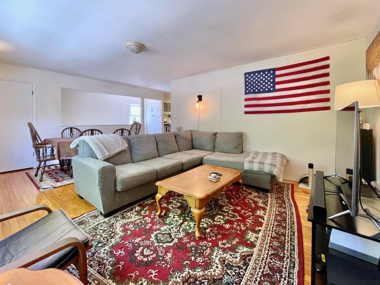 431 MANILA AVE Unit: 3