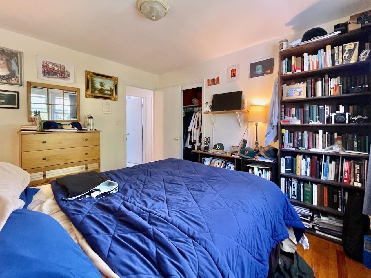 431 MANILA AVE Unit: 3
