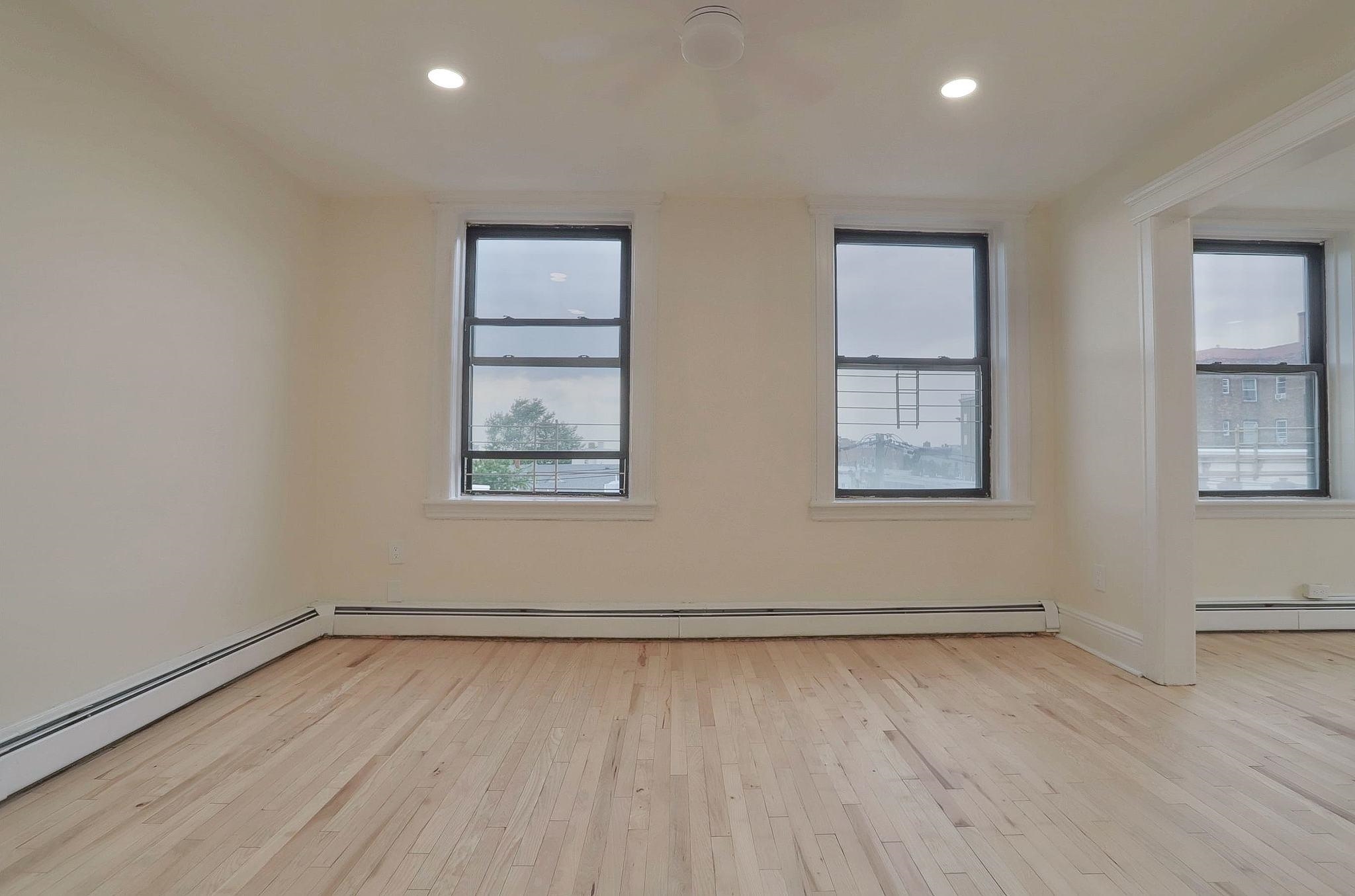 327 8TH ST Unit: 7