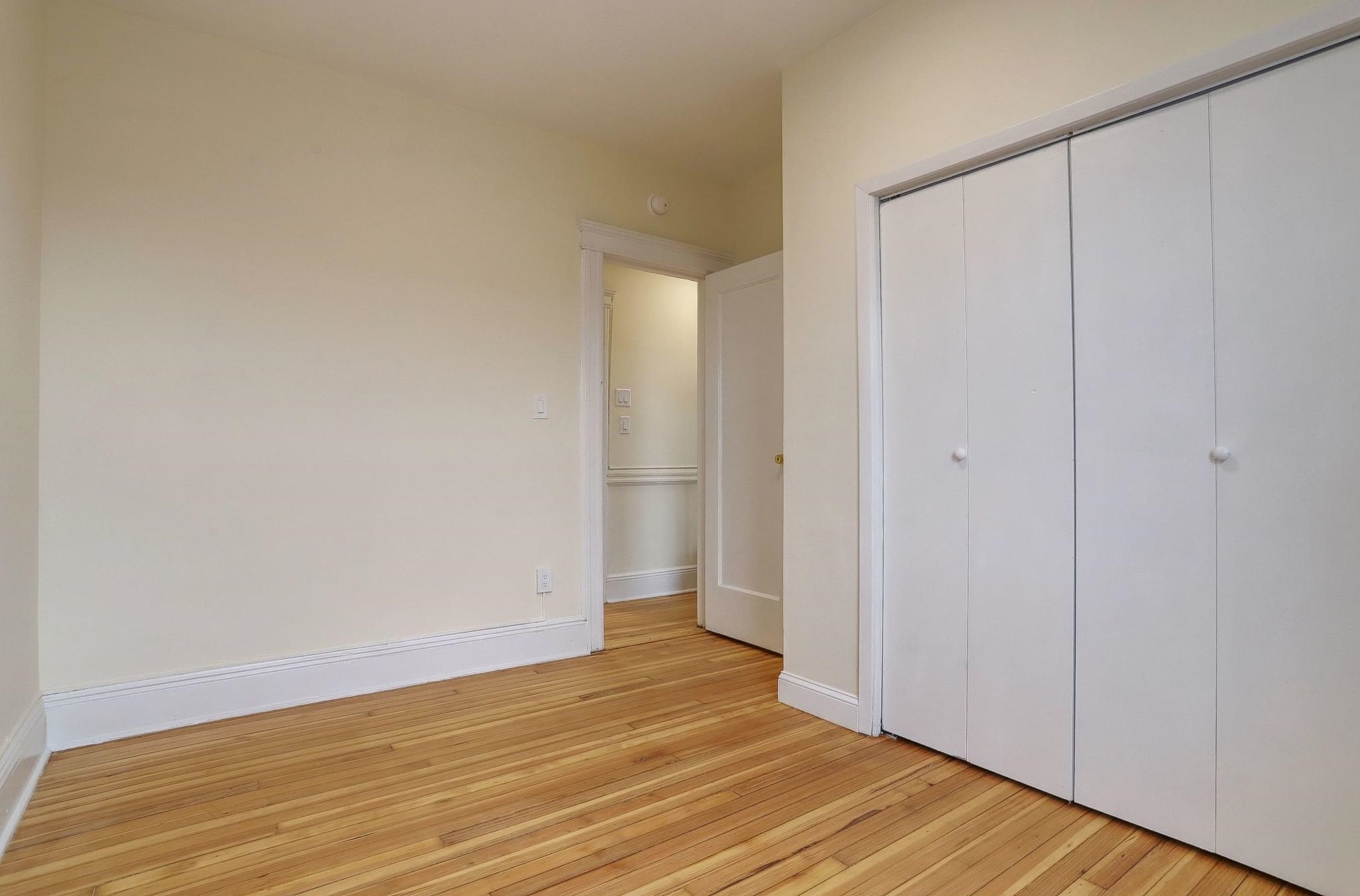 327 8TH ST Unit: 7