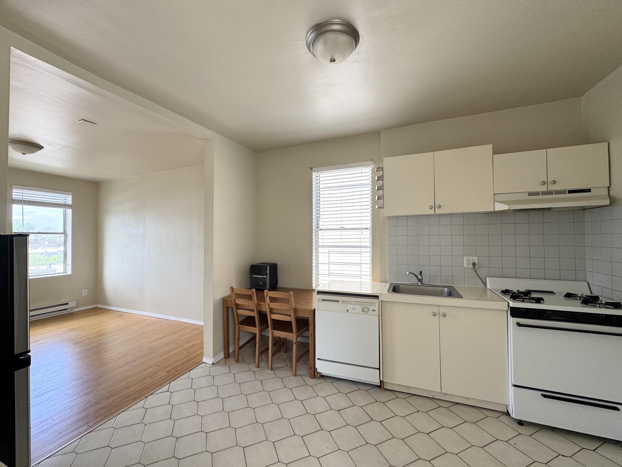 27 66TH ST Unit: #8