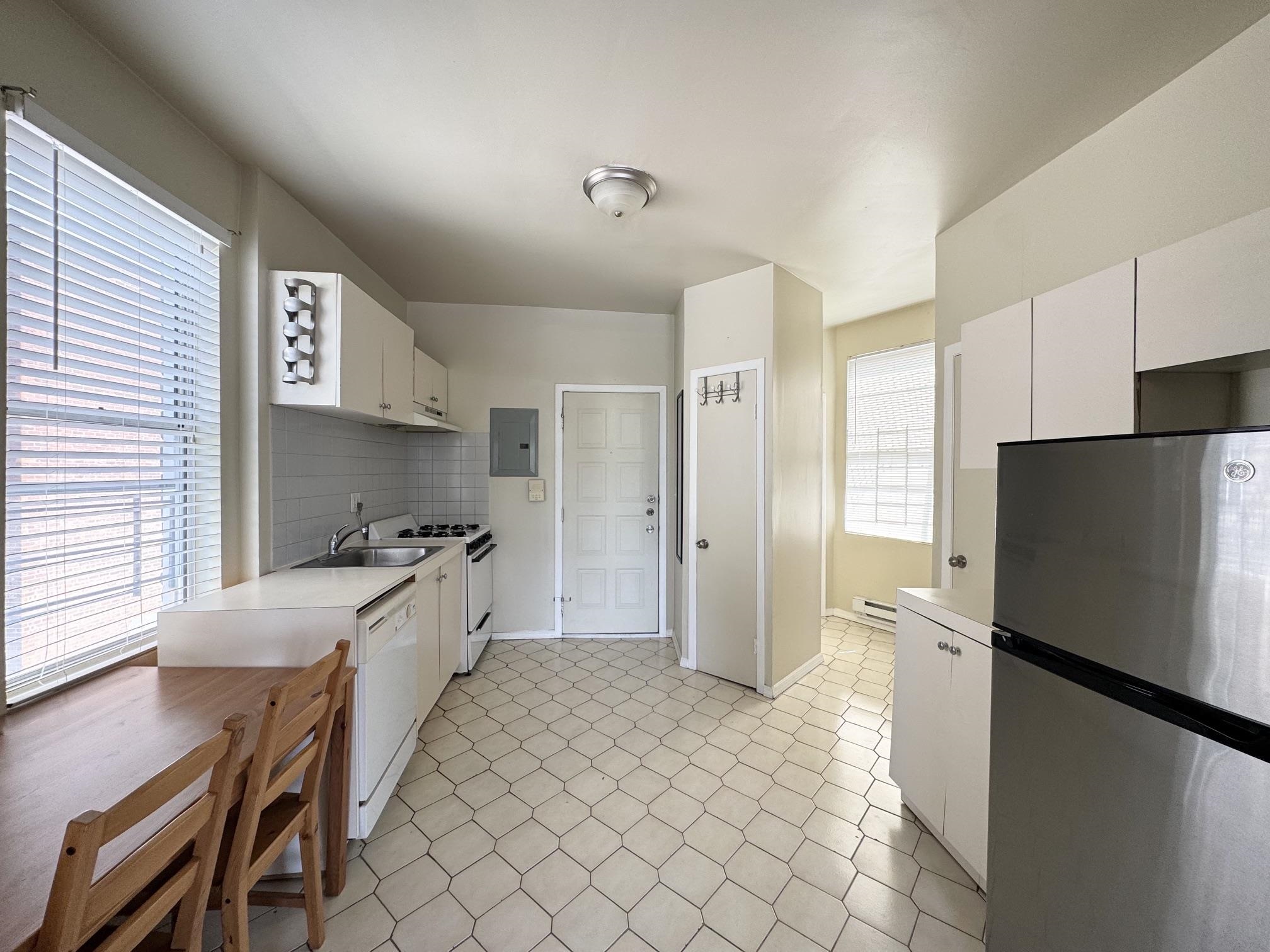 27 66TH ST Unit: #8
