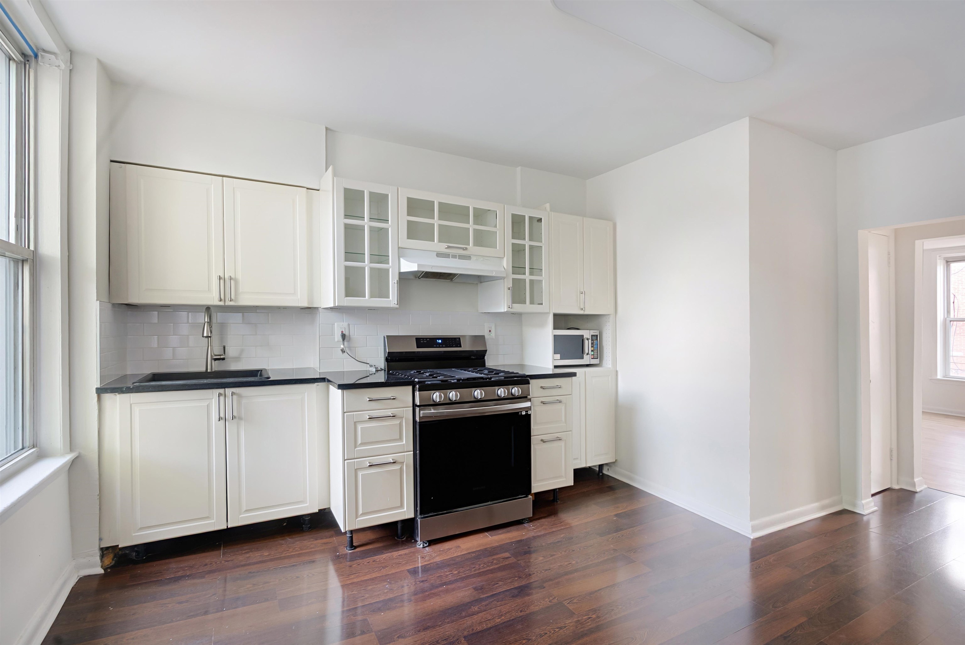 67 FRANKLIN ST Unit: 3