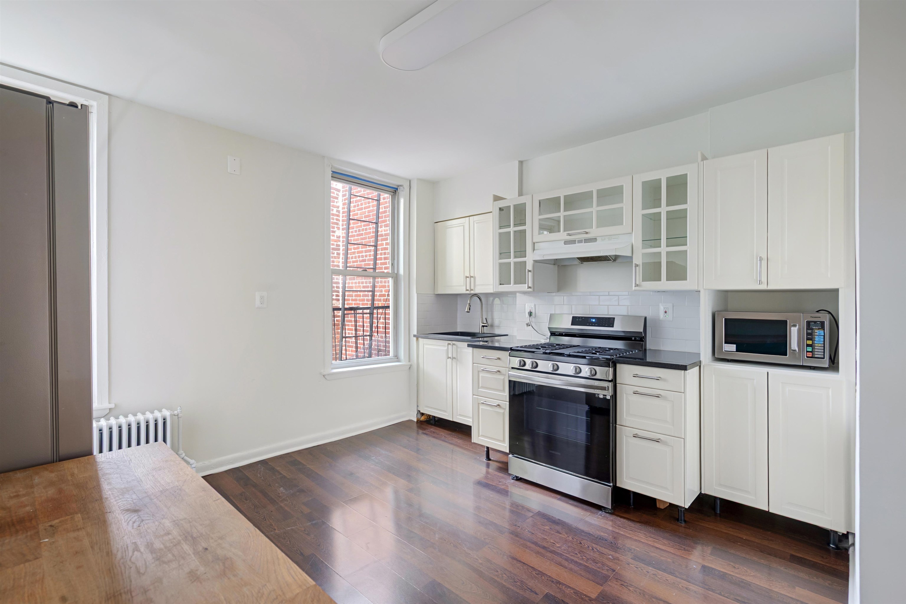 67 FRANKLIN ST Unit: 3