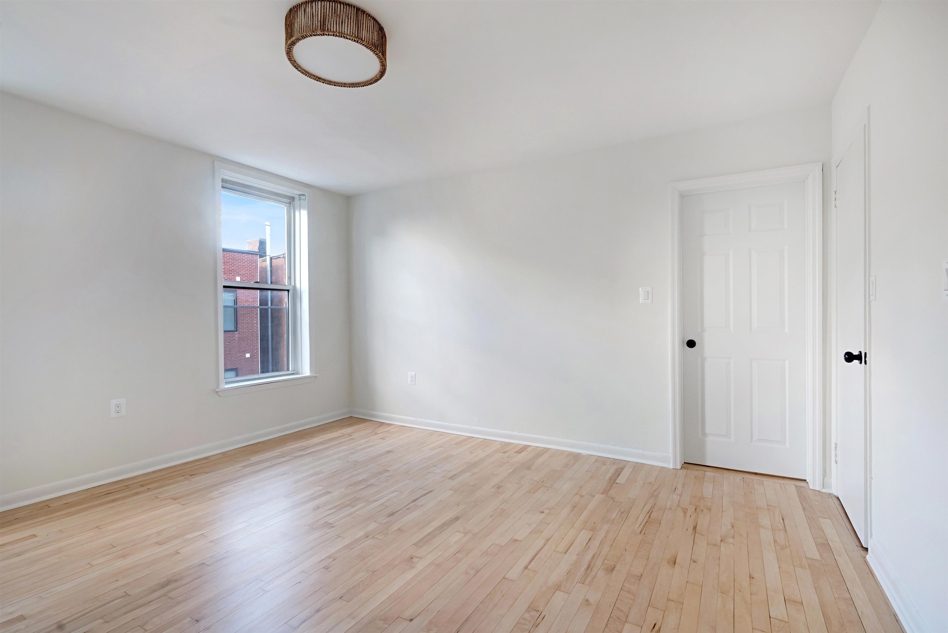 67 FRANKLIN ST Unit: 3