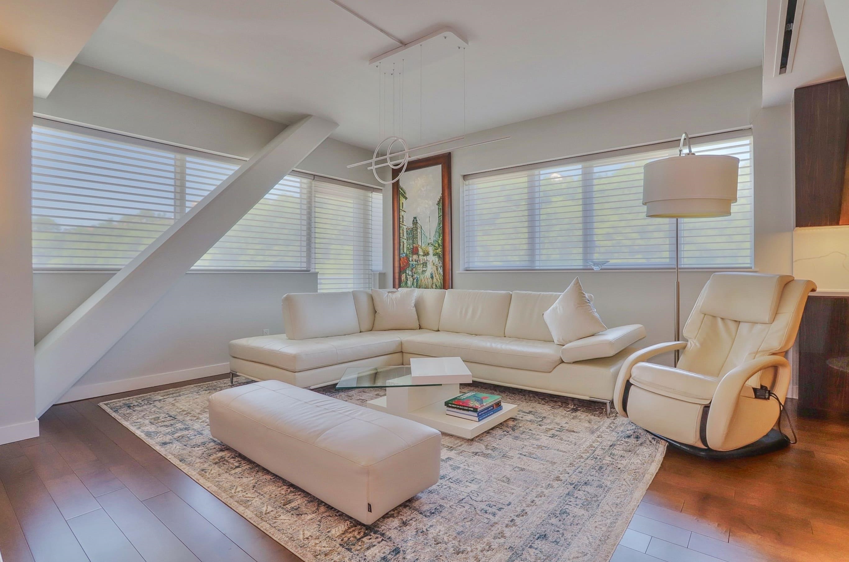 800 AVENUE AT PORT IMPERIAL Unit: 425