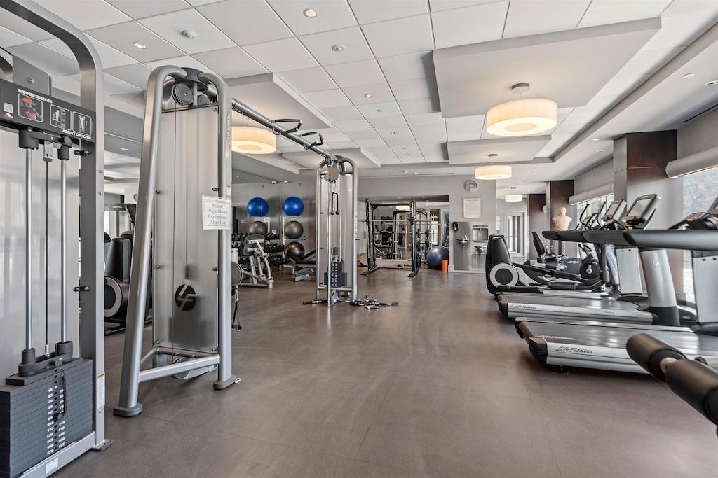 800 AVENUE AT PORT IMPERIAL Unit: 425