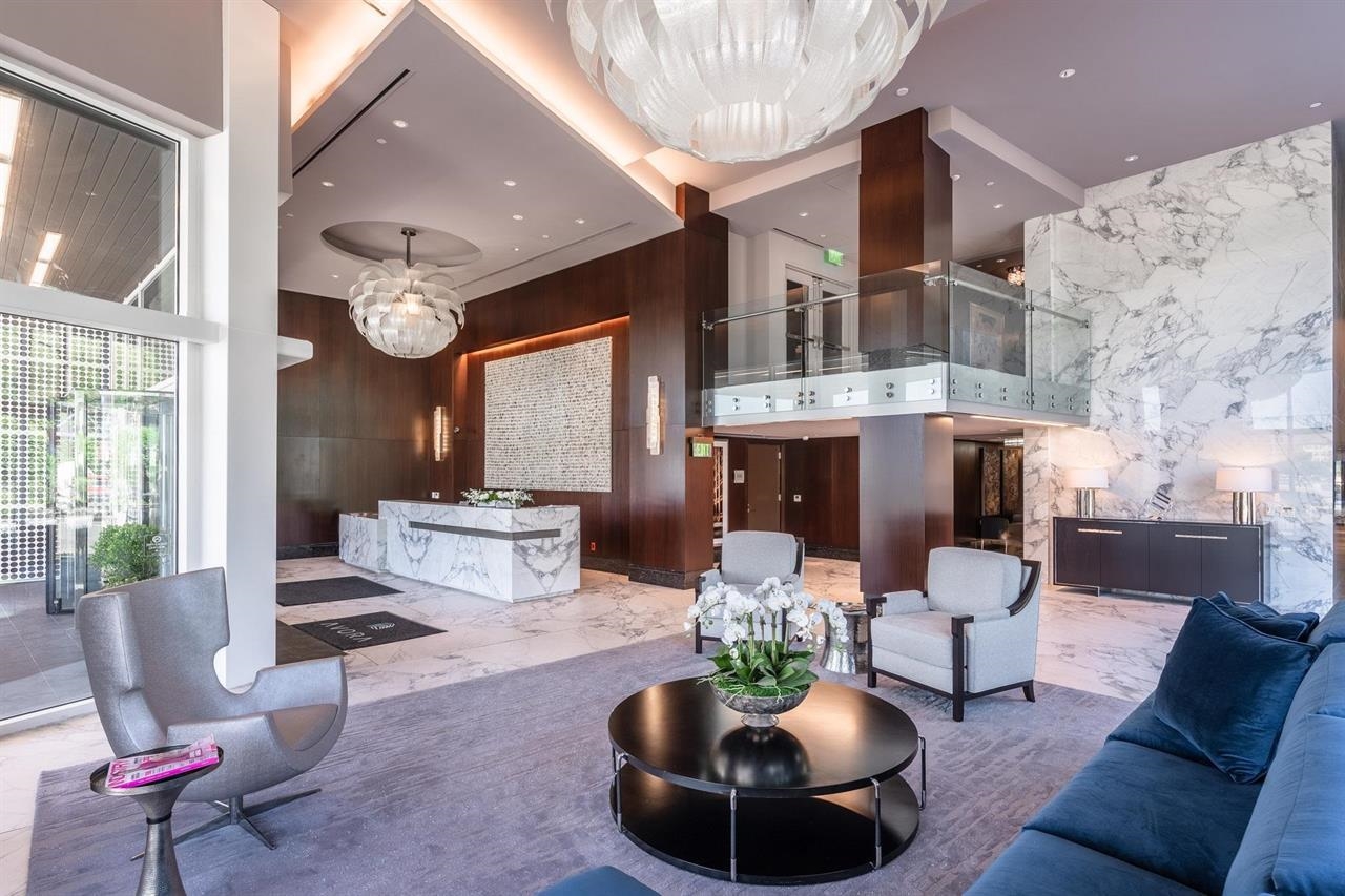 800 AVENUE AT PORT IMPERIAL Unit: 425