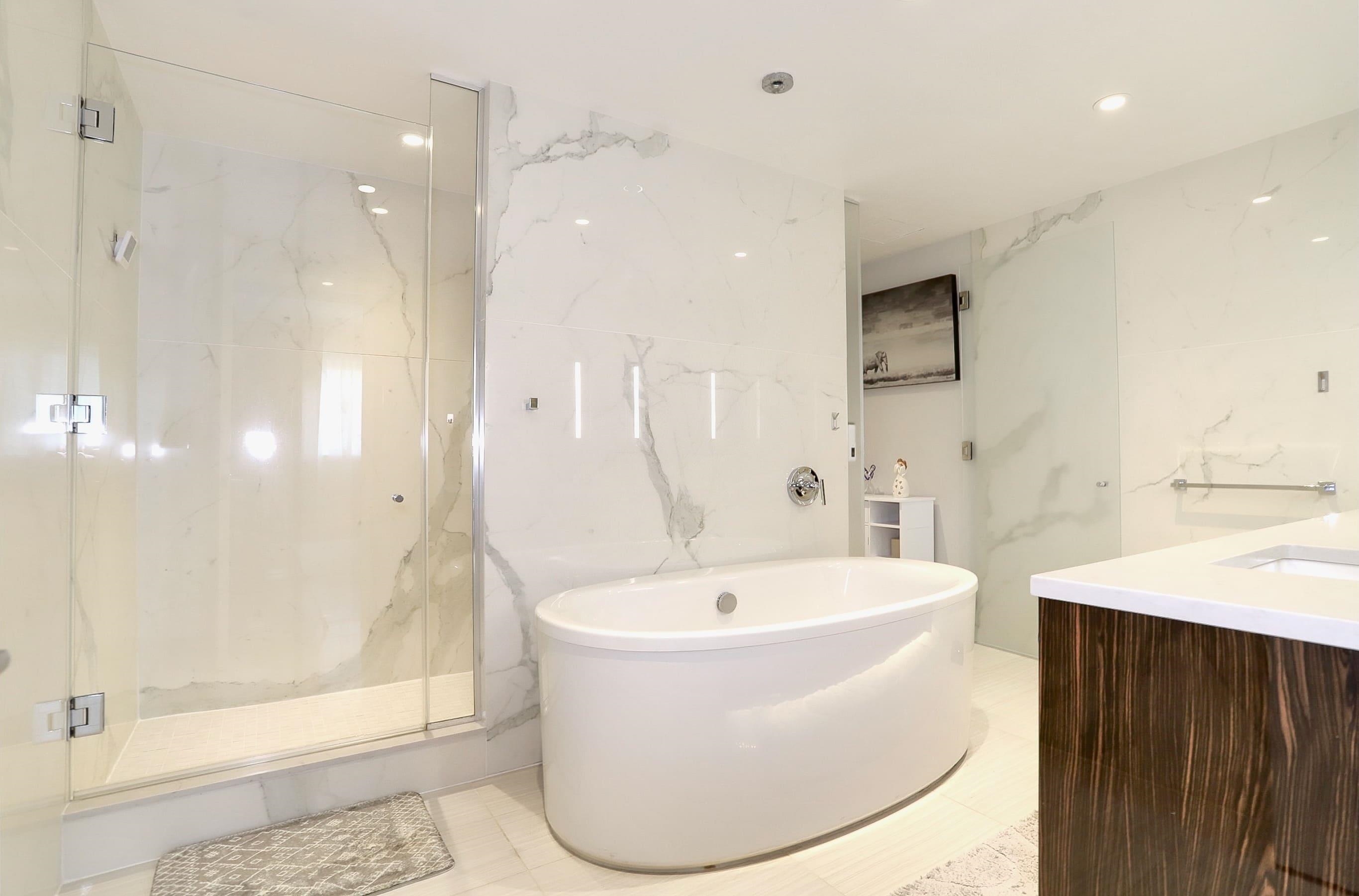 800 AVENUE AT PORT IMPERIAL Unit: 425