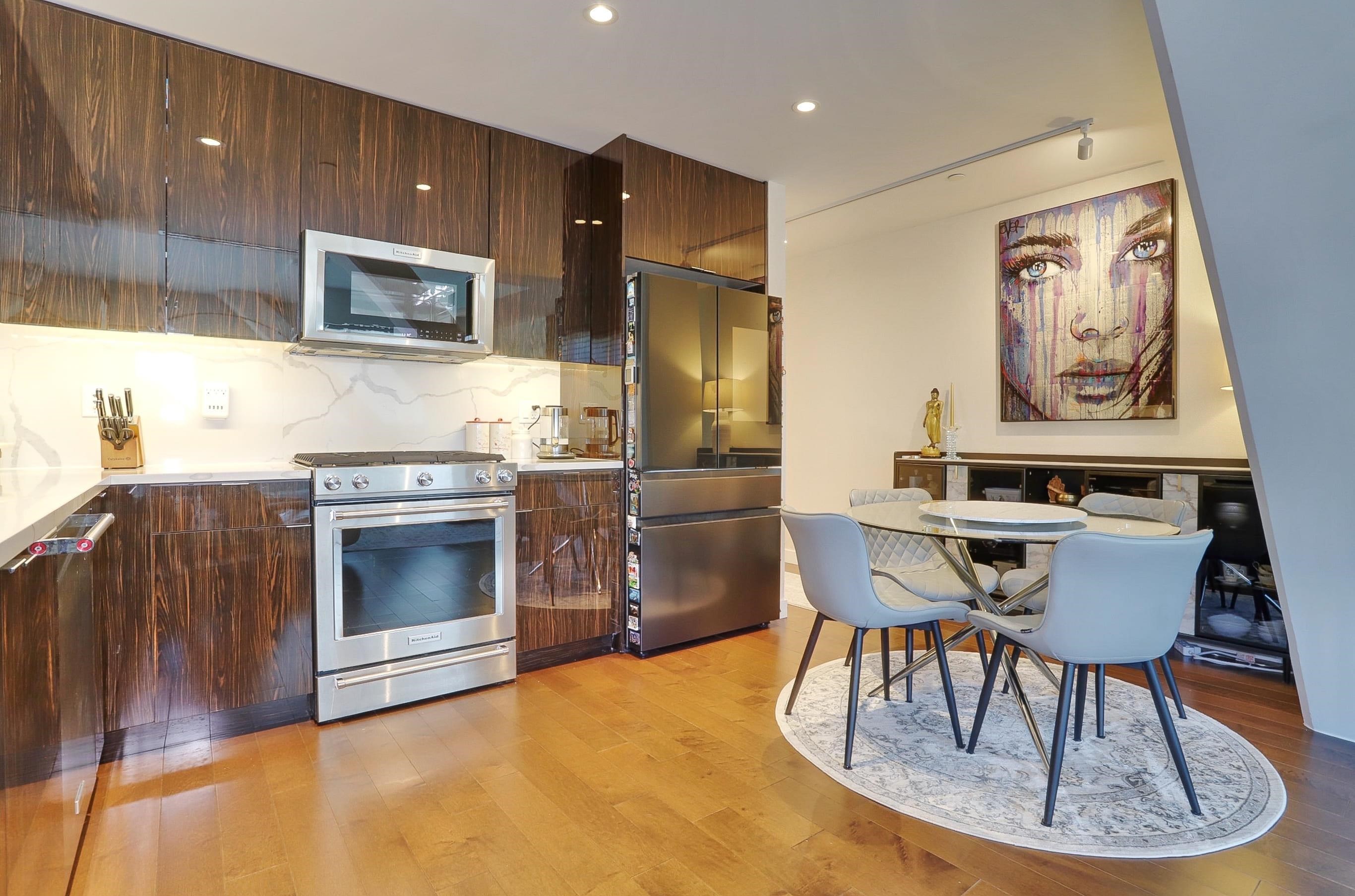 800 AVENUE AT PORT IMPERIAL Unit: 425
