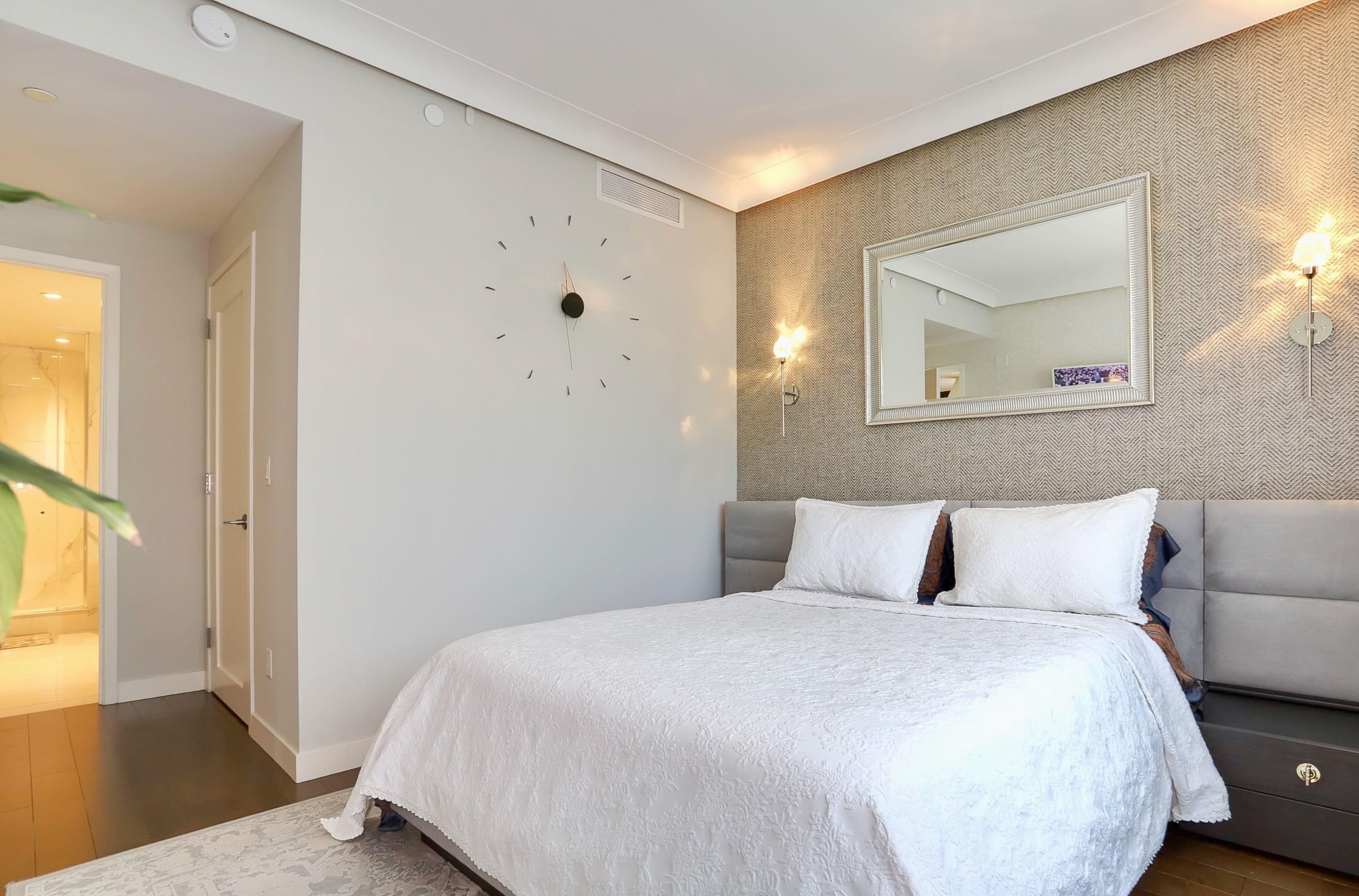 800 AVENUE AT PORT IMPERIAL Unit: 425