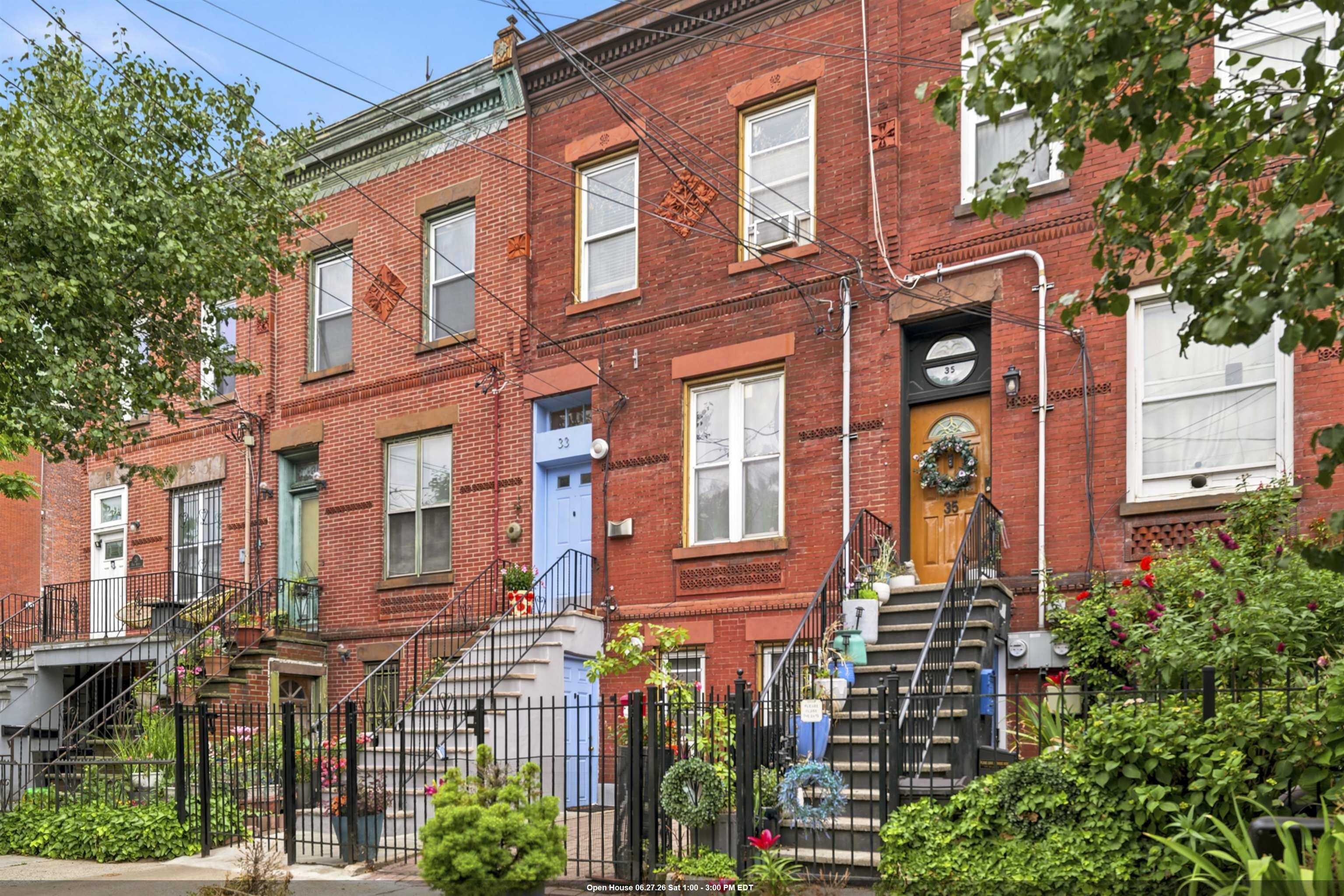 33 PARK ST
