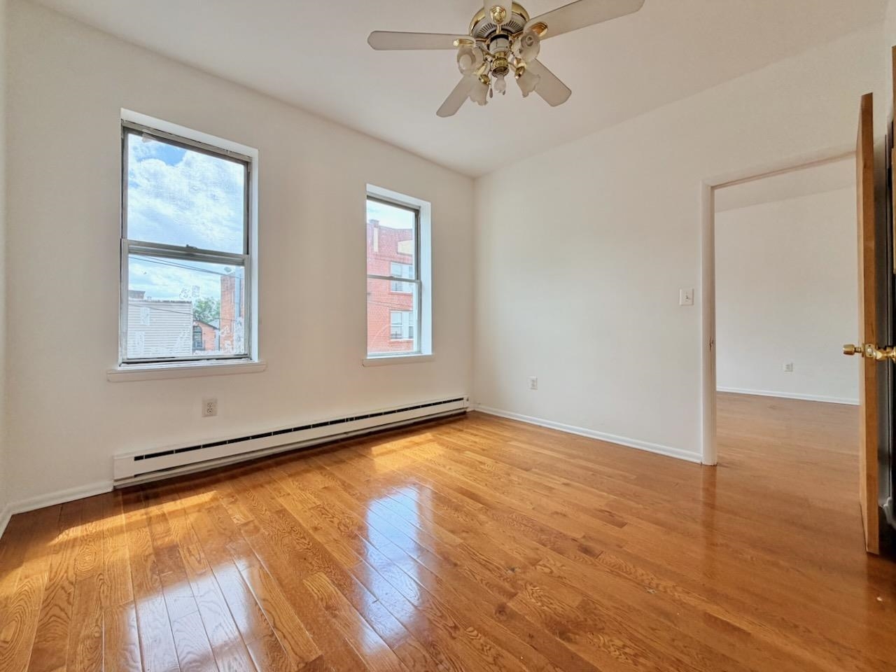 192 CLINTON AVE Unit: 3H