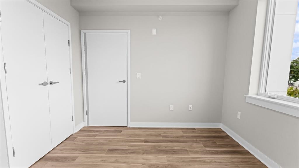 475 COMMUNIPAW AVE Unit: 209