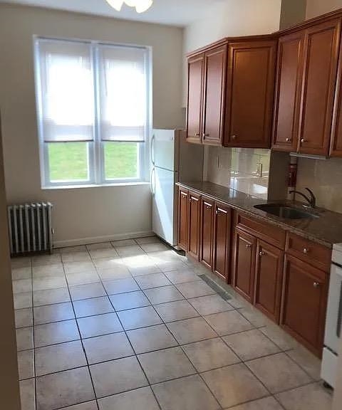 439 GREGORY AVE Unit: 2