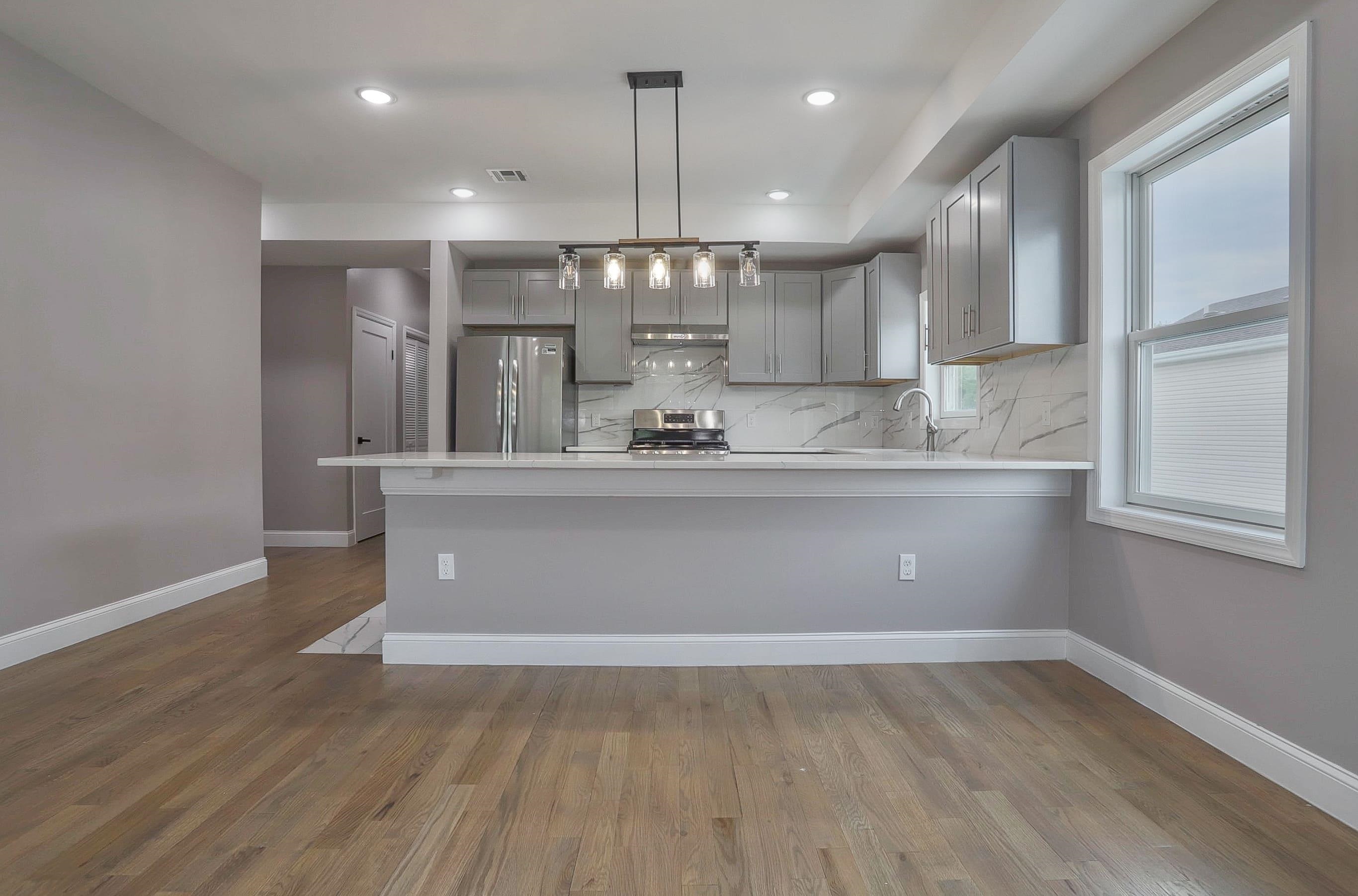 362 VIRGINIA AVE Unit: 2