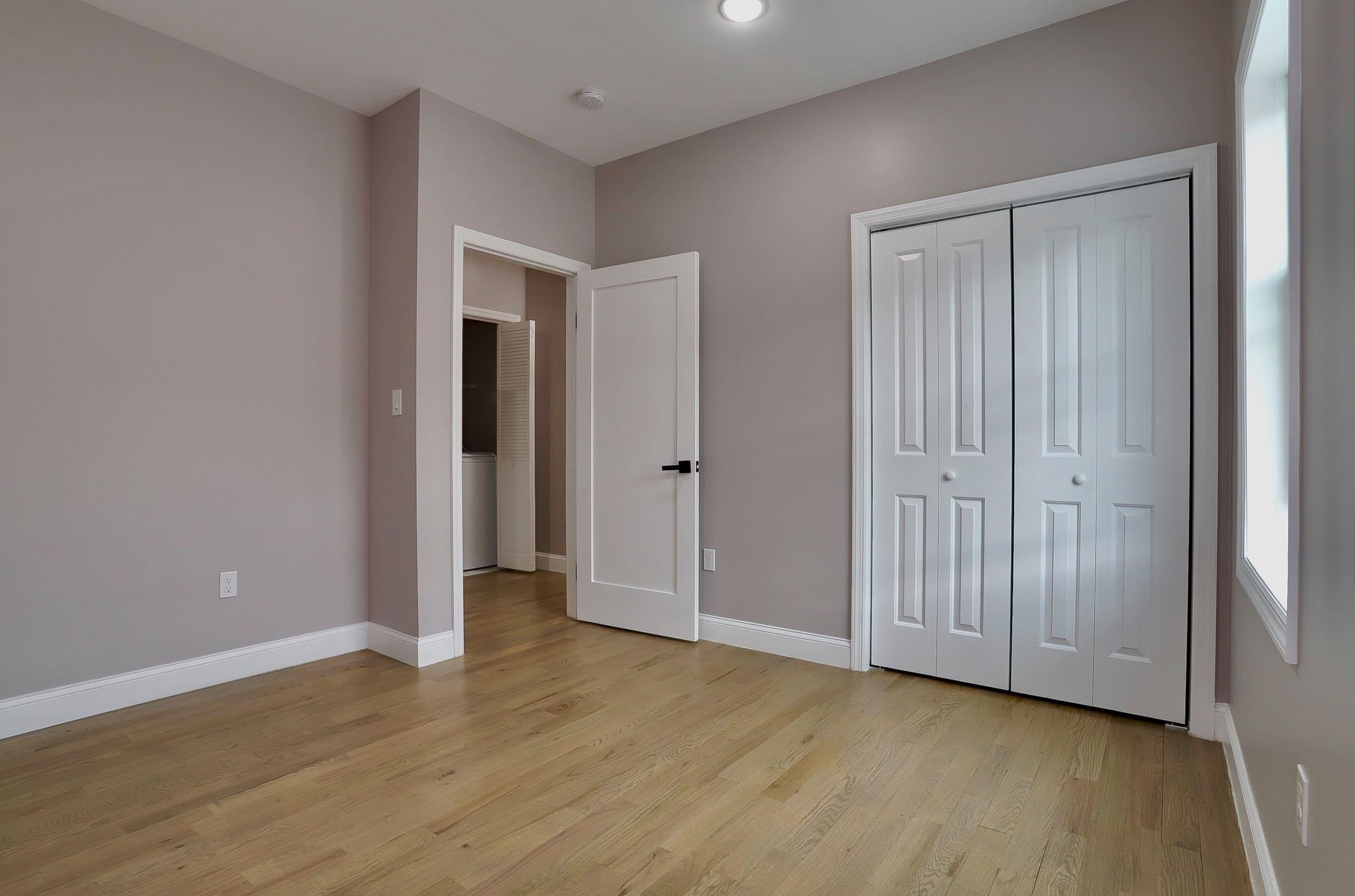 362 VIRGINIA AVE Unit: 2