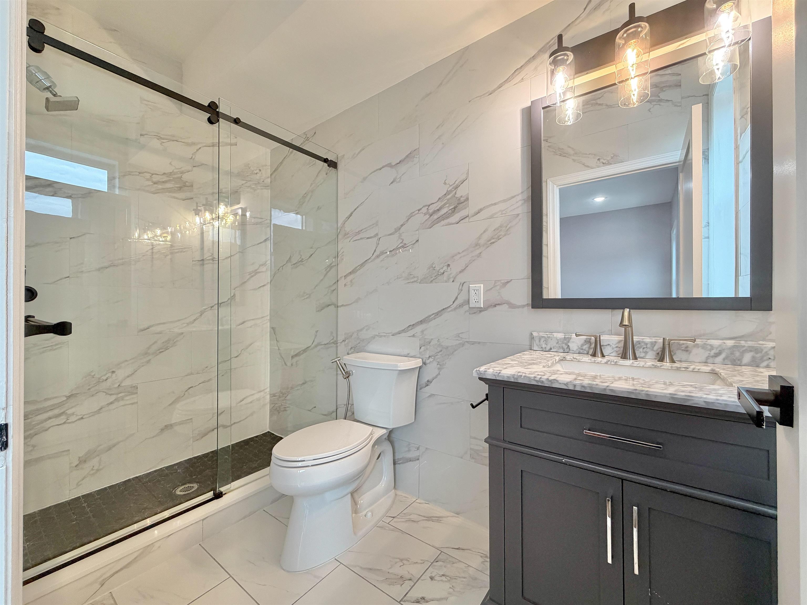 362 VIRGINIA AVE Unit: 2