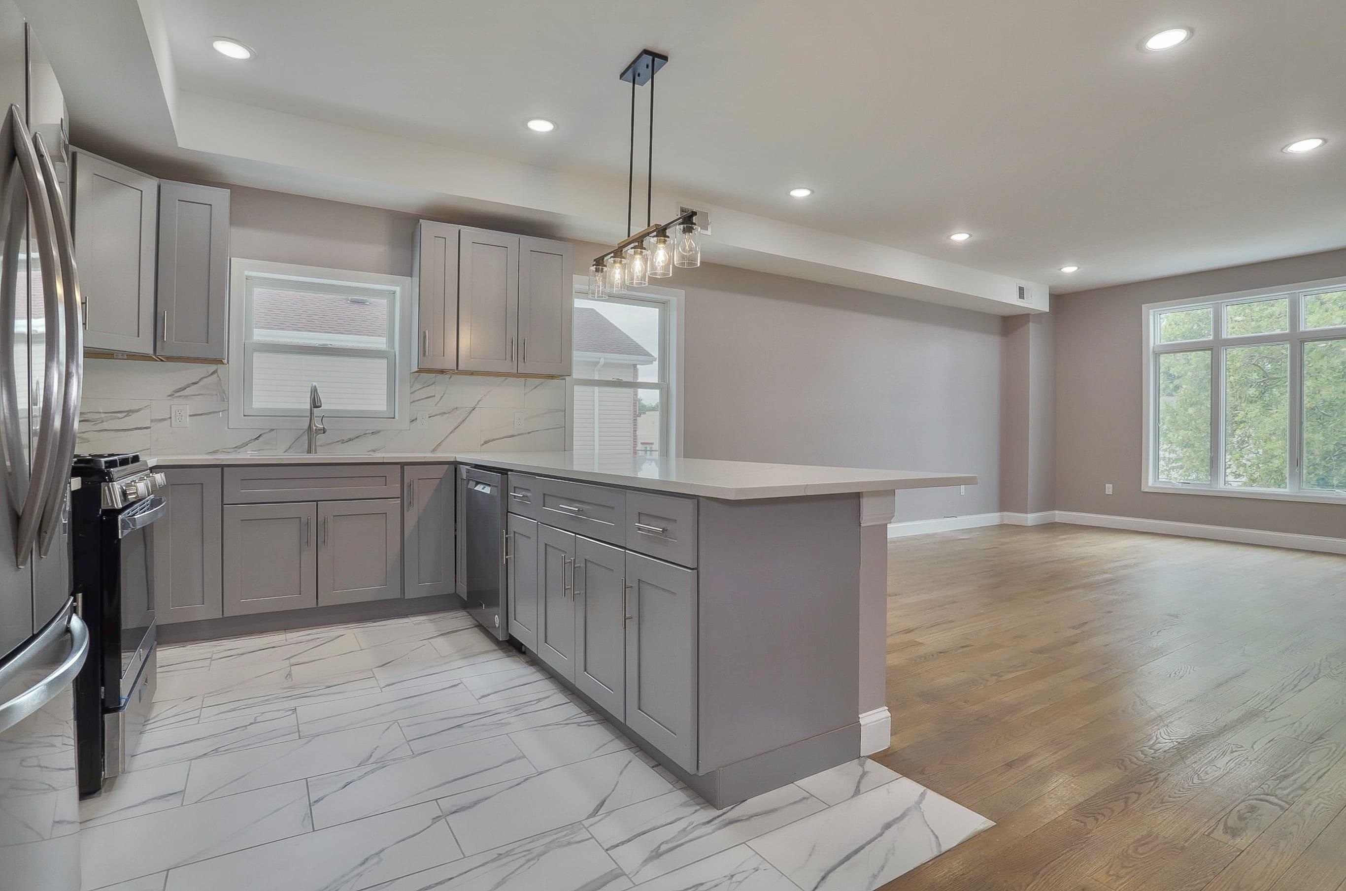 362 VIRGINIA AVE Unit: 2