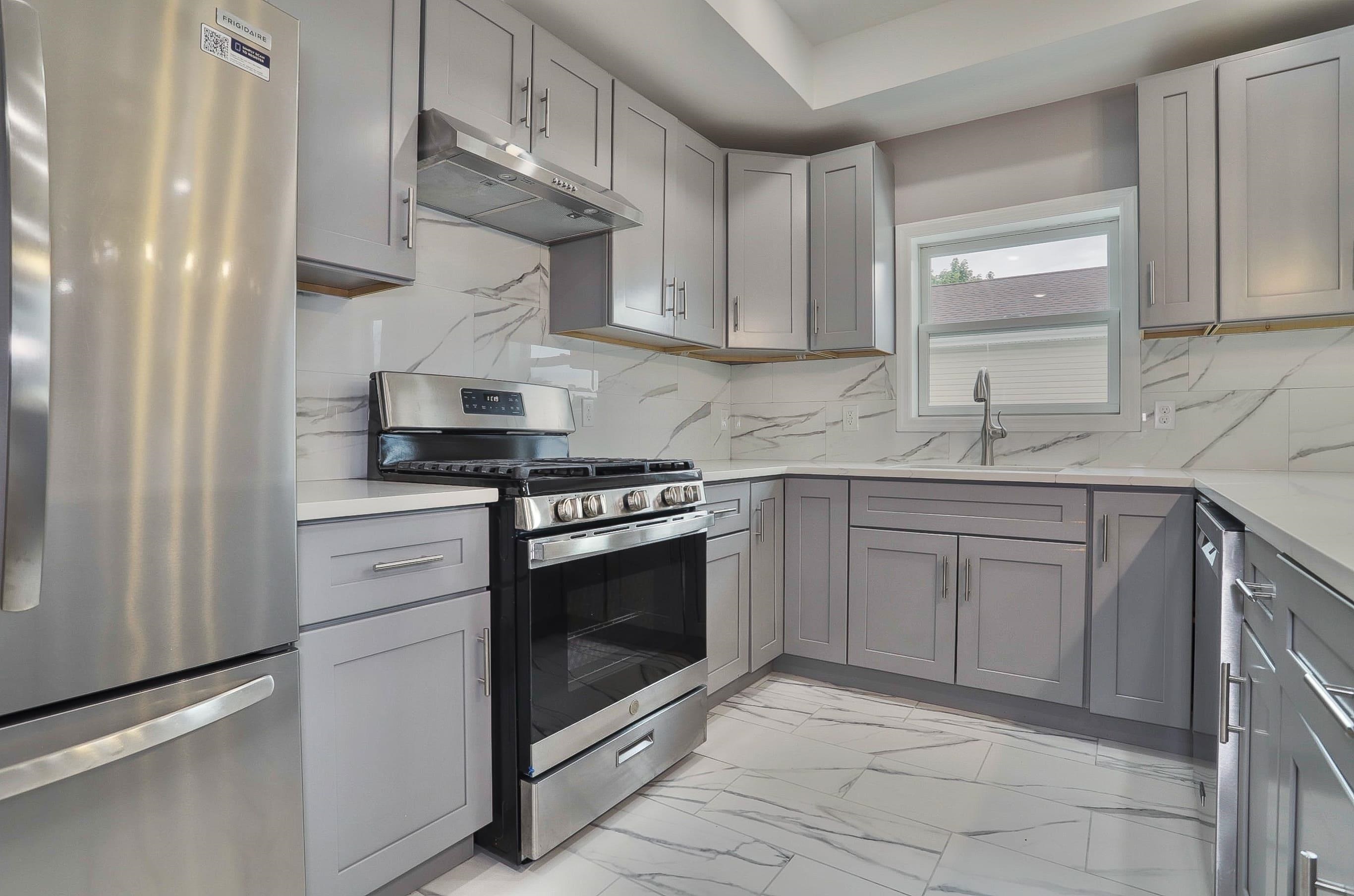 362 VIRGINIA AVE Unit: 2