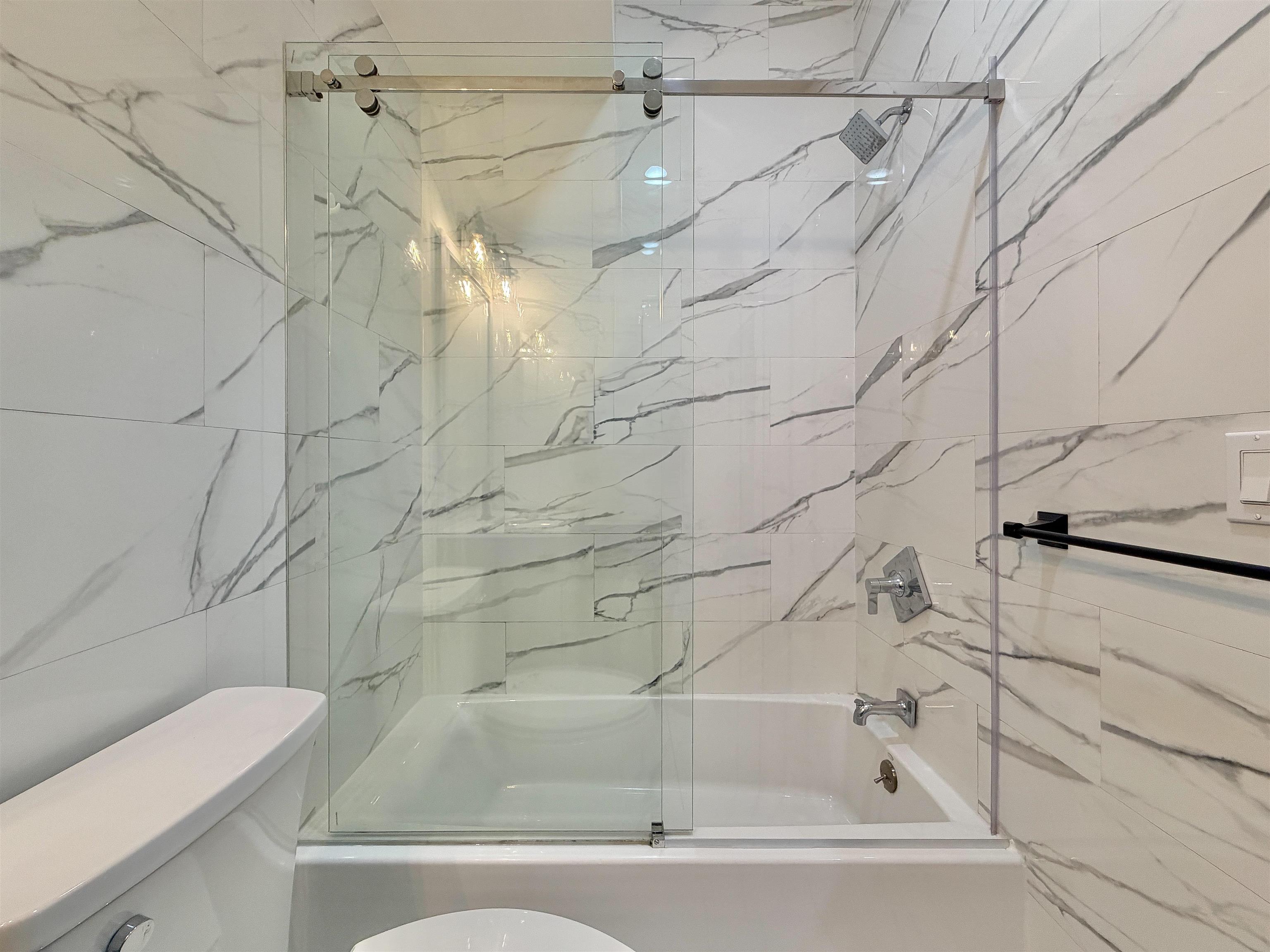 362 VIRGINIA AVE Unit: 2