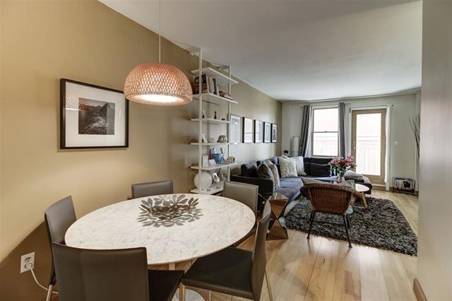 242 BARROW ST Unit: 1D