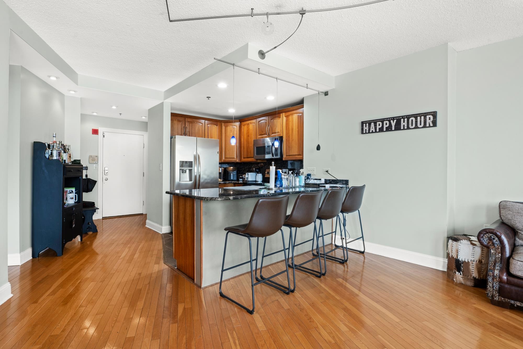 415 NEWARK ST Unit: 7G