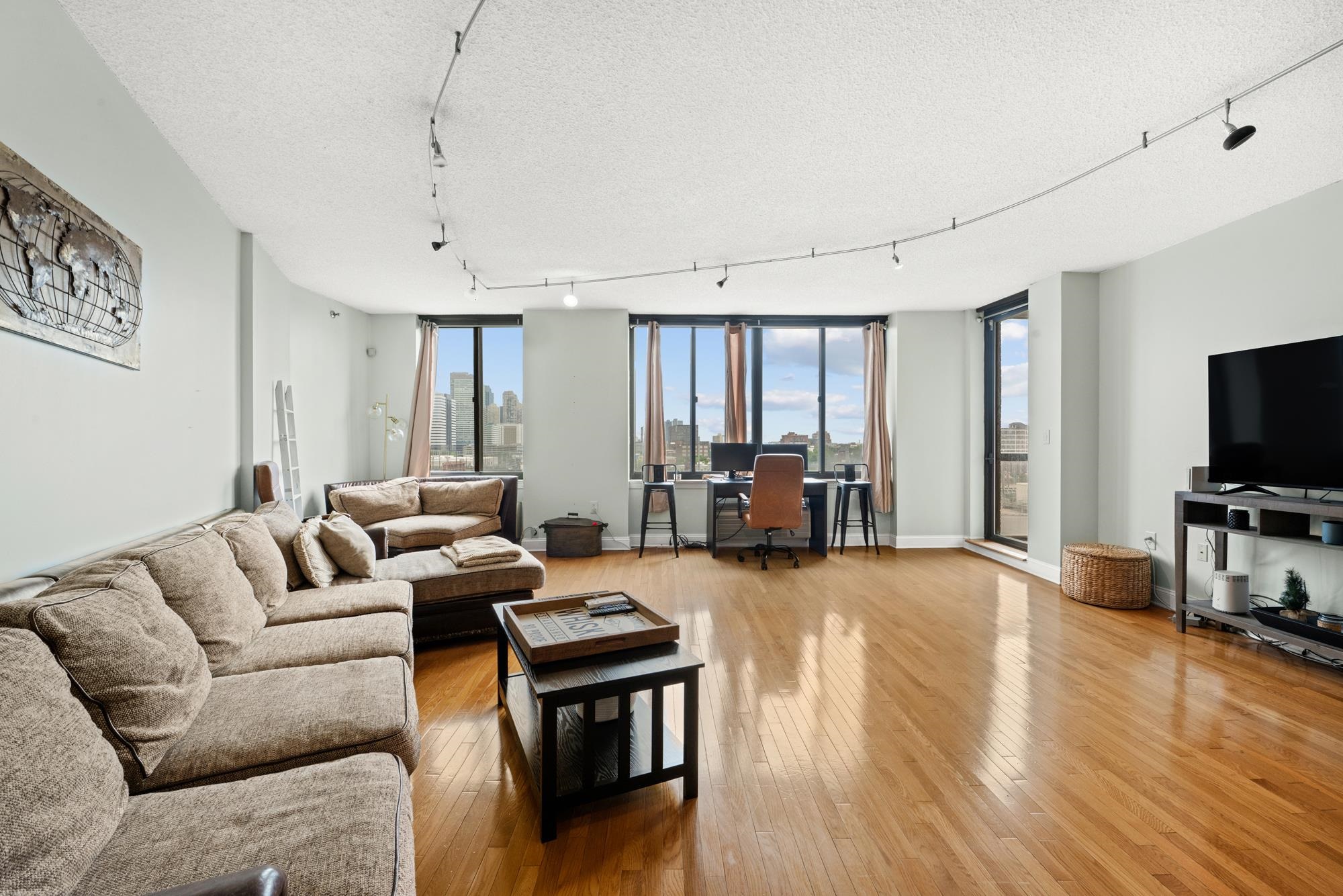 415 NEWARK ST Unit: 7G