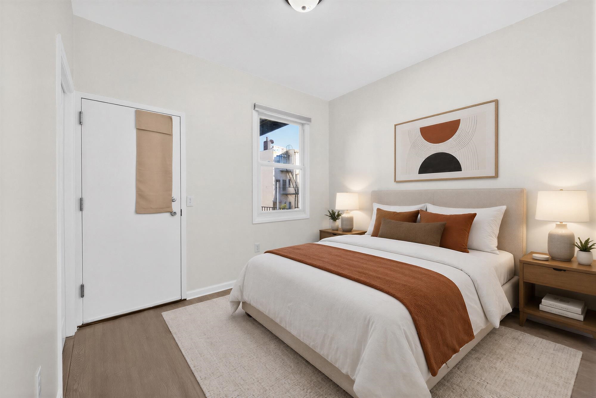 258 PINE ST Unit: 2R