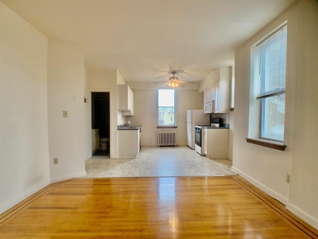 106 11TH ST Unit: 16