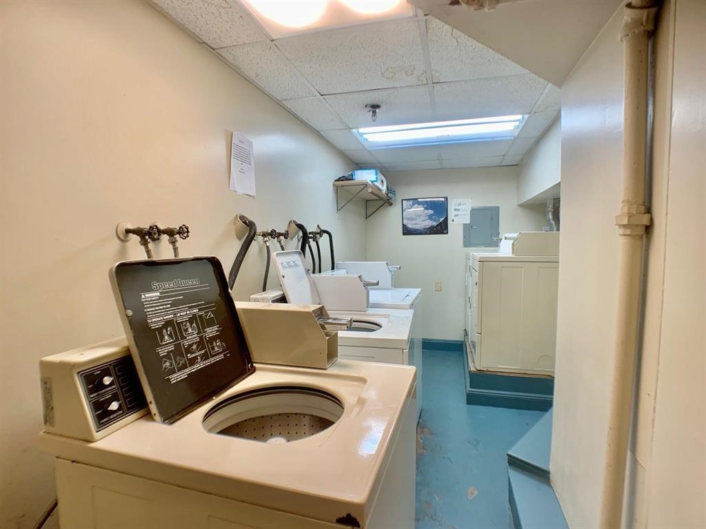 106 11TH ST Unit: 16