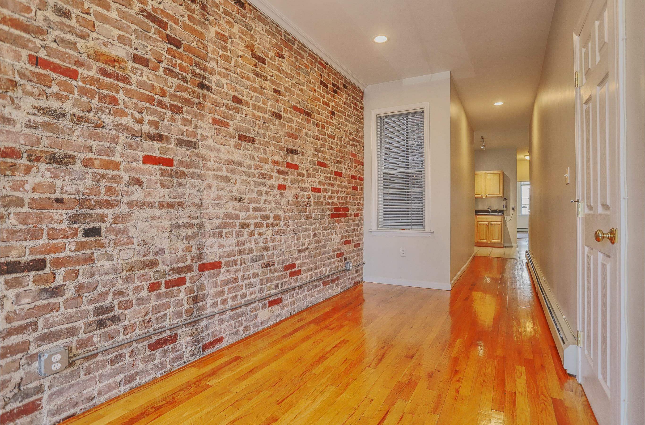 273 WEBSTER AVE Unit: 3