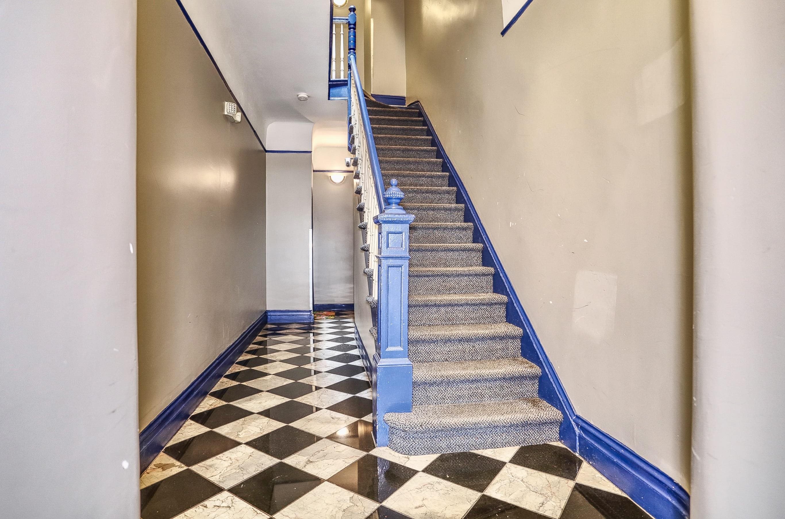 273 WEBSTER AVE Unit: 3