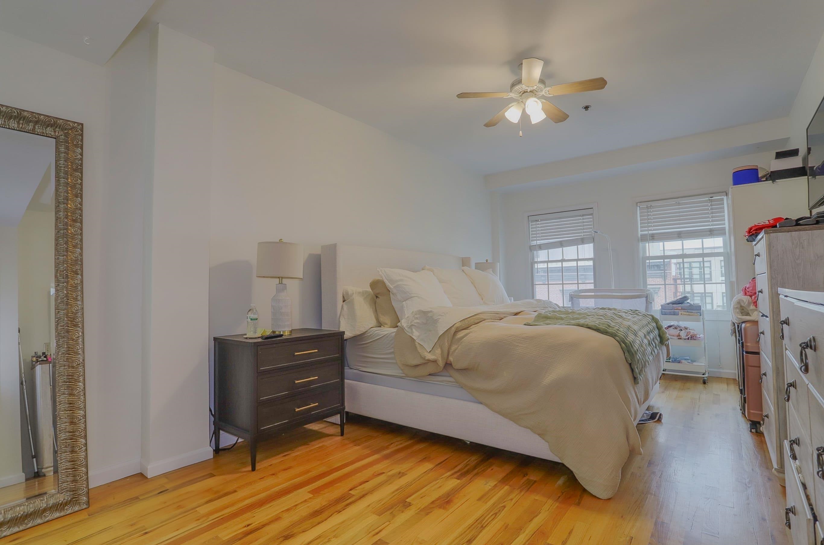 205-207 MADISON ST Unit: 2B